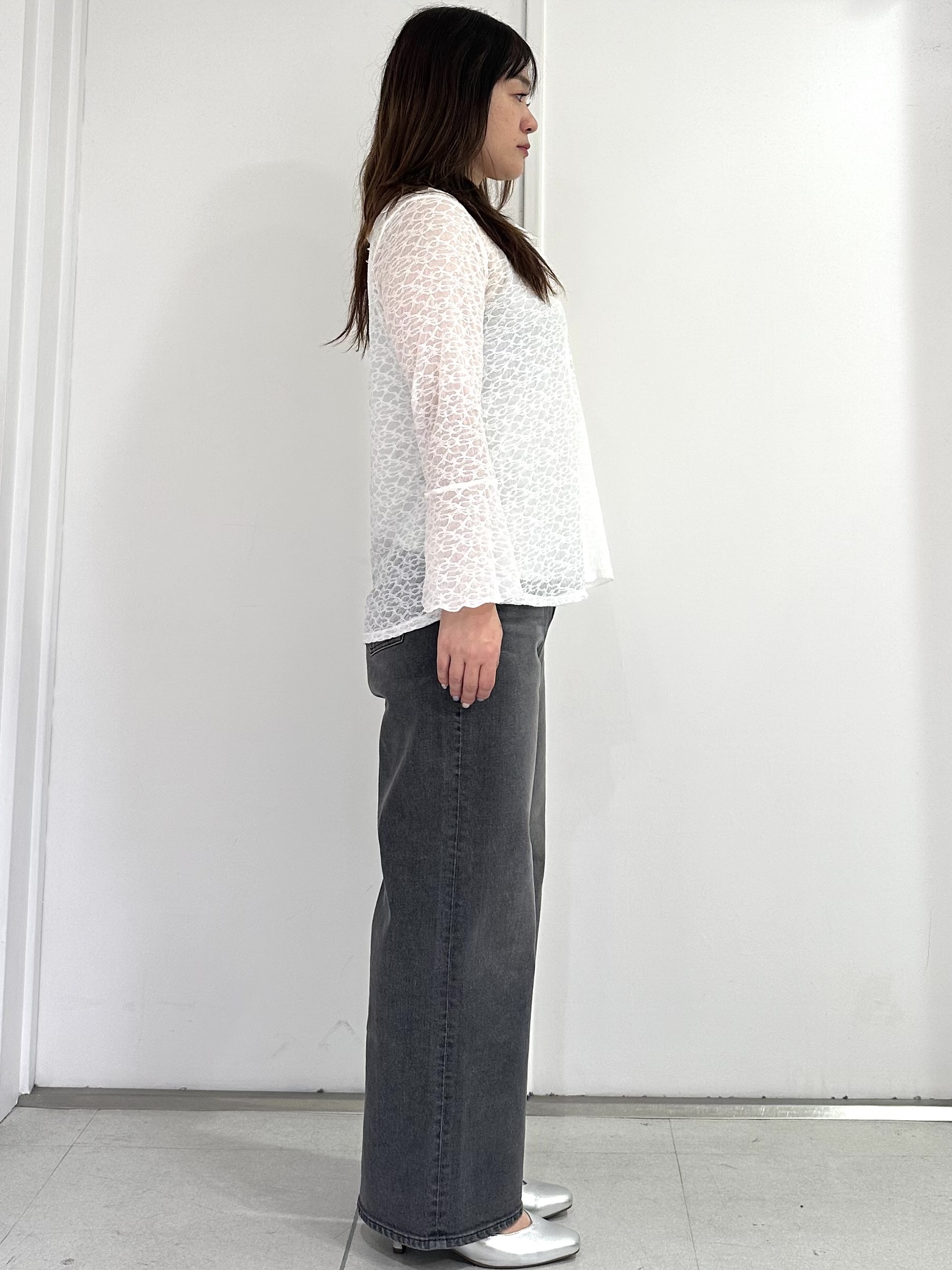 miさんの「Reflect｜【洗える】フリルレースブラウス」を使ったコーディネート