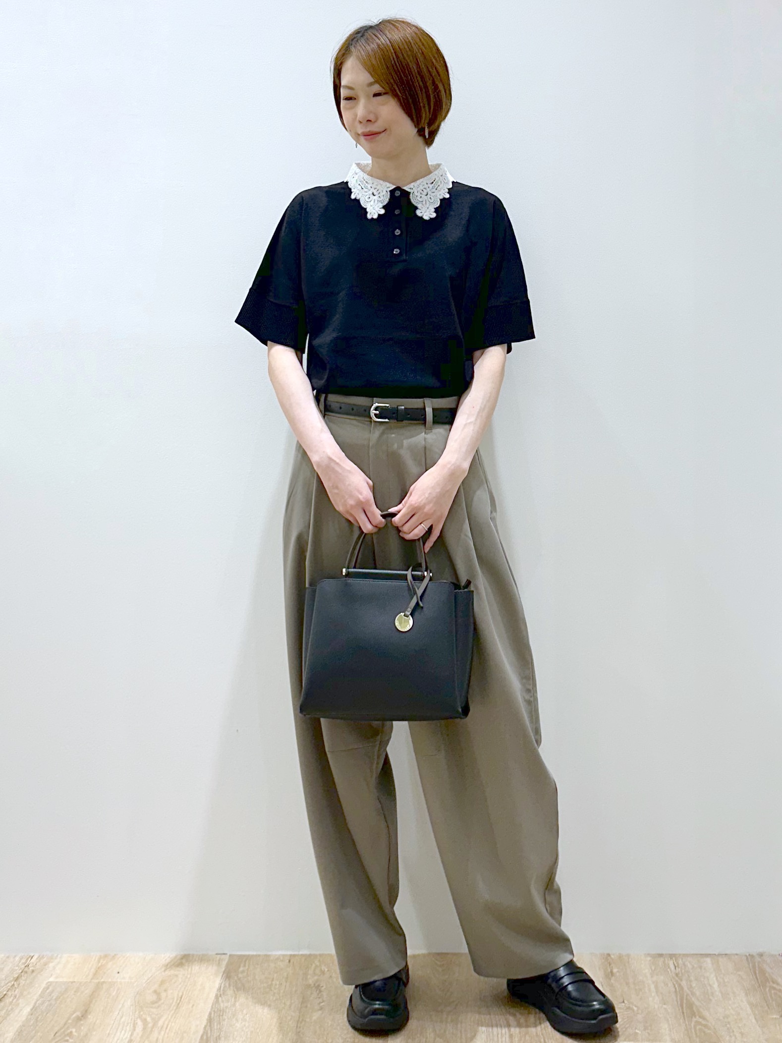 yurieさんの「OPAQUE.CLIP｜2WAY衿ドッキングニット《洗濯機OK》」を使ったコーディネート