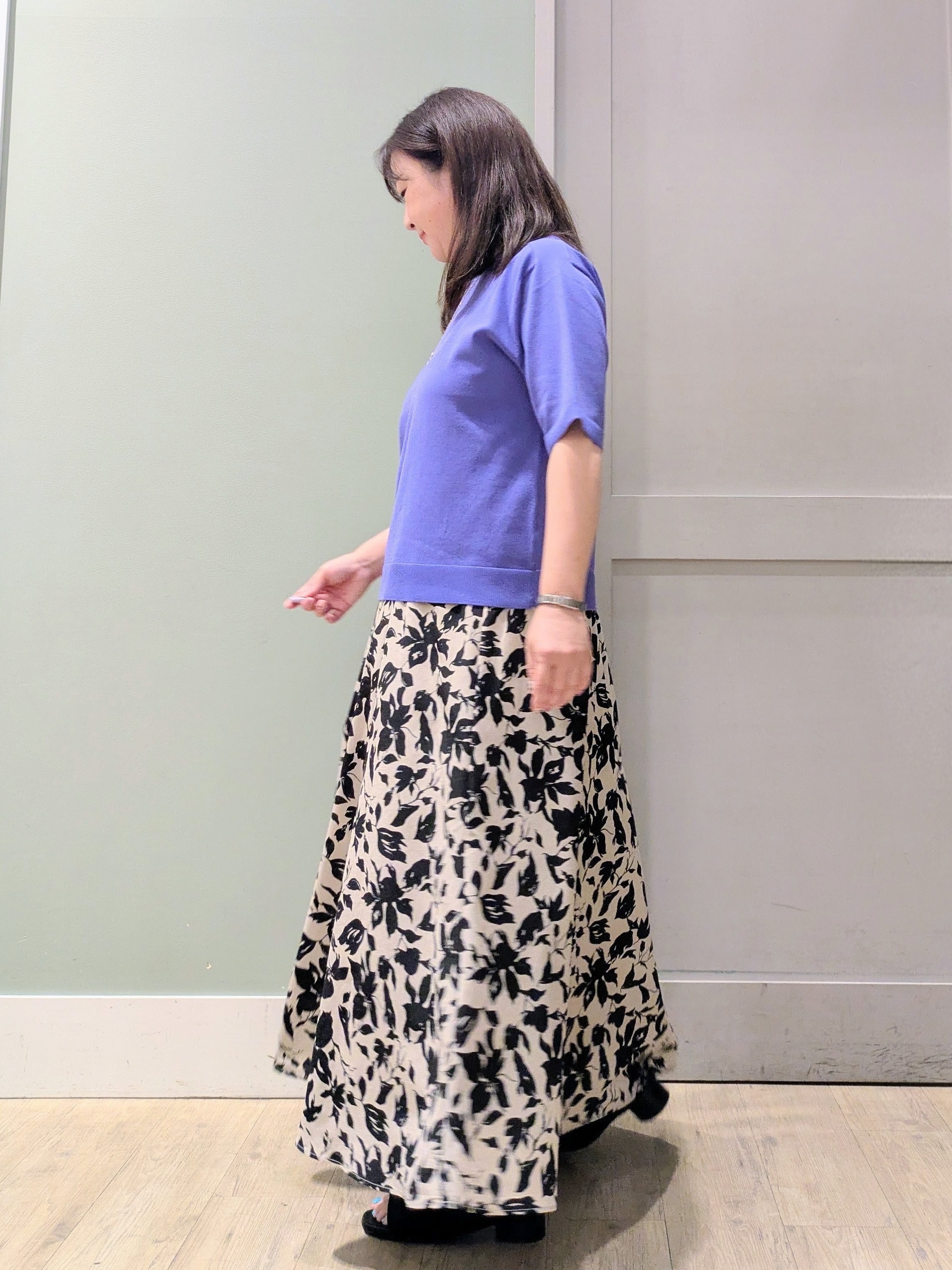 チグ♪さんの「grove｜【ひんやり・UVカット・洗濯機◎】Tシャツ感覚で着られるコットン混ニット」を使ったコーディネート