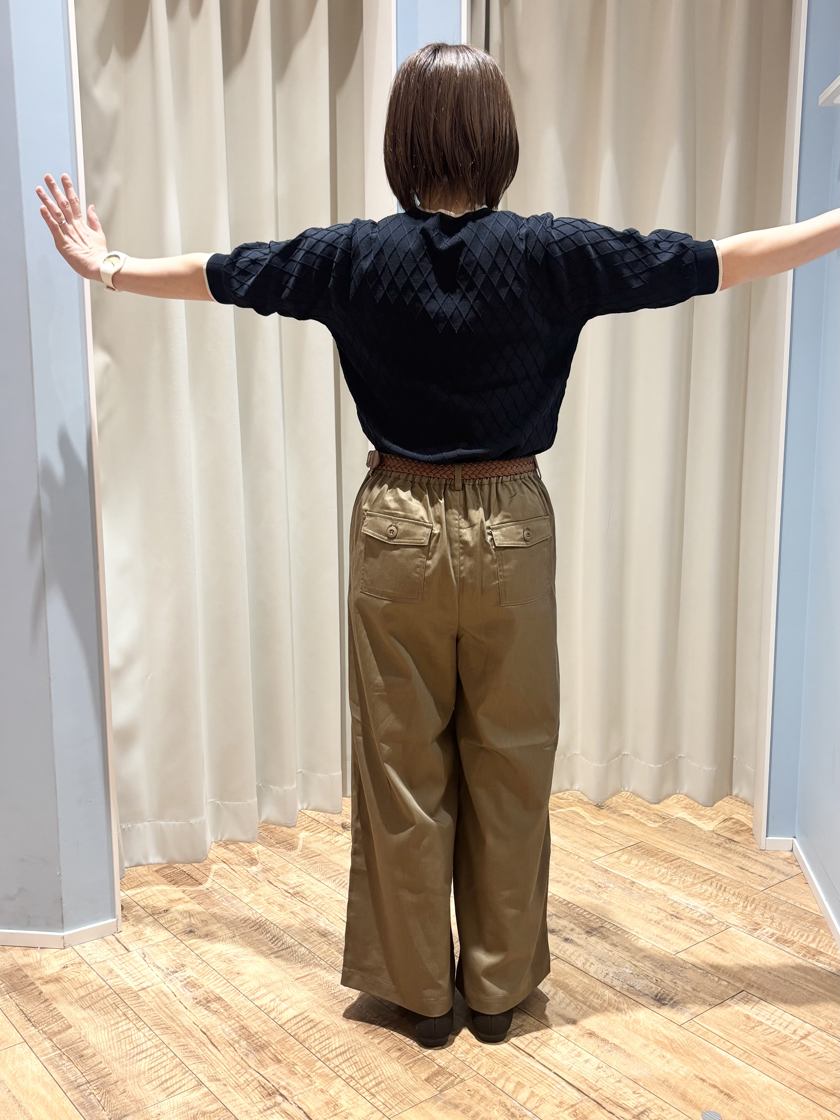rieさんの「SHOO･LA･RUE｜【毛玉になりにくい/S-LL/洗濯機可】ダイヤ柄が上品 二の腕隠せる5分袖ニット」を使ったコーディネート