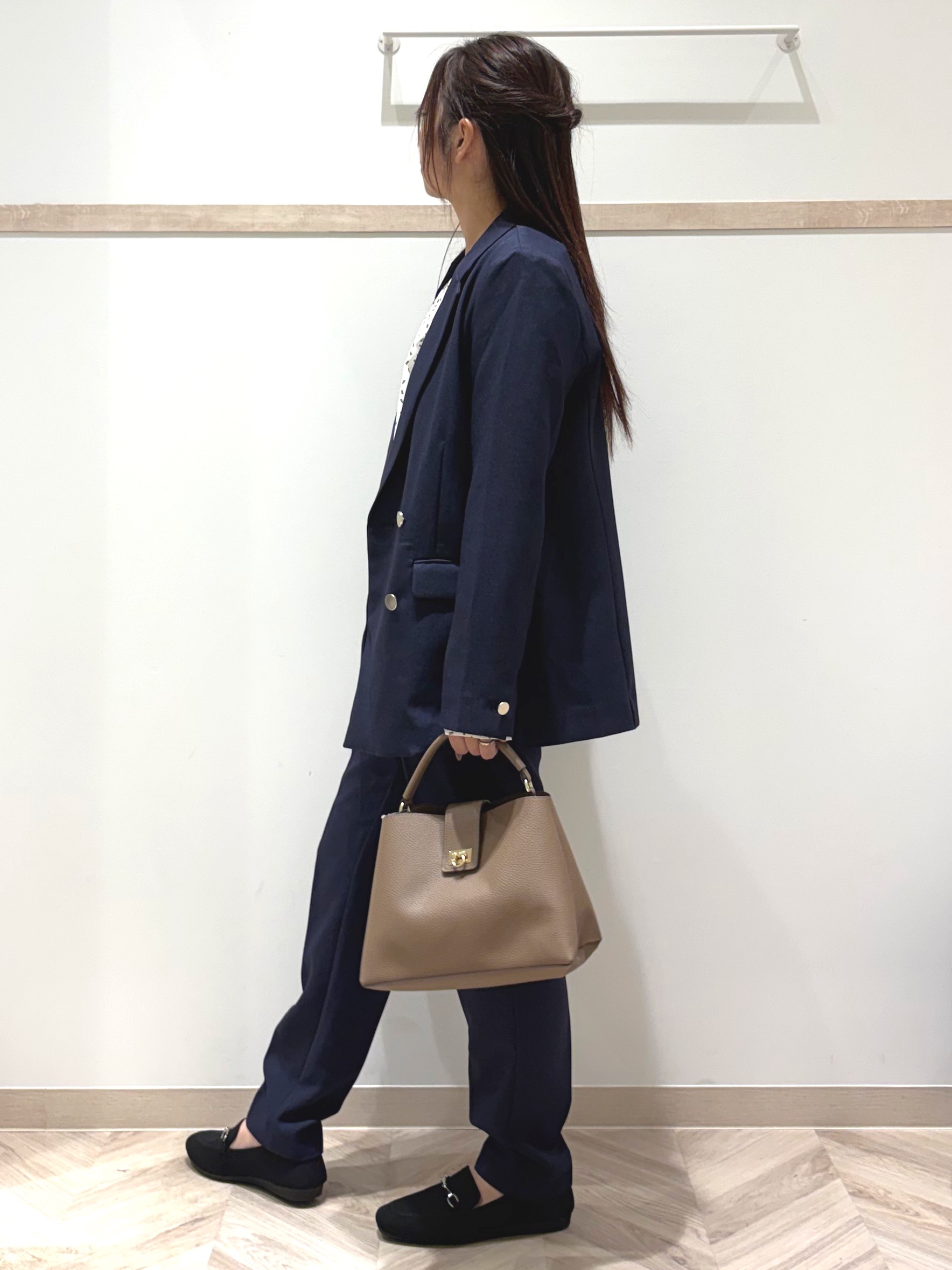 nanaさんの「SHOO･LA･RUE｜【セットアップ可/通勤/洗濯機可/SS-LL】オンオフ使える ダブルブレストジャケット」を使ったコーディネート
