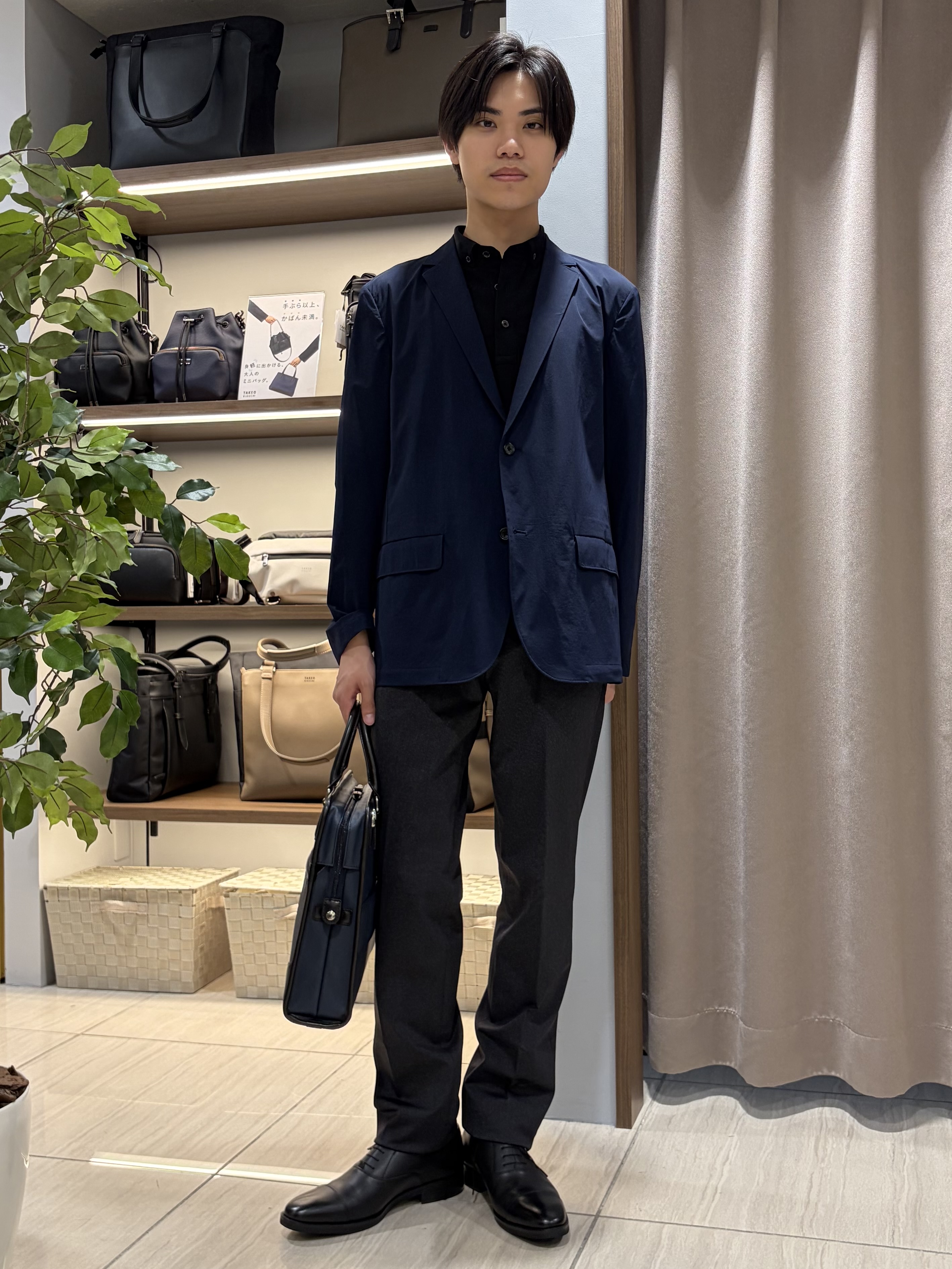 hiroさんの「TAKEO KIKUCHI｜3Dナイロン ジャケット」を使ったコーディネート