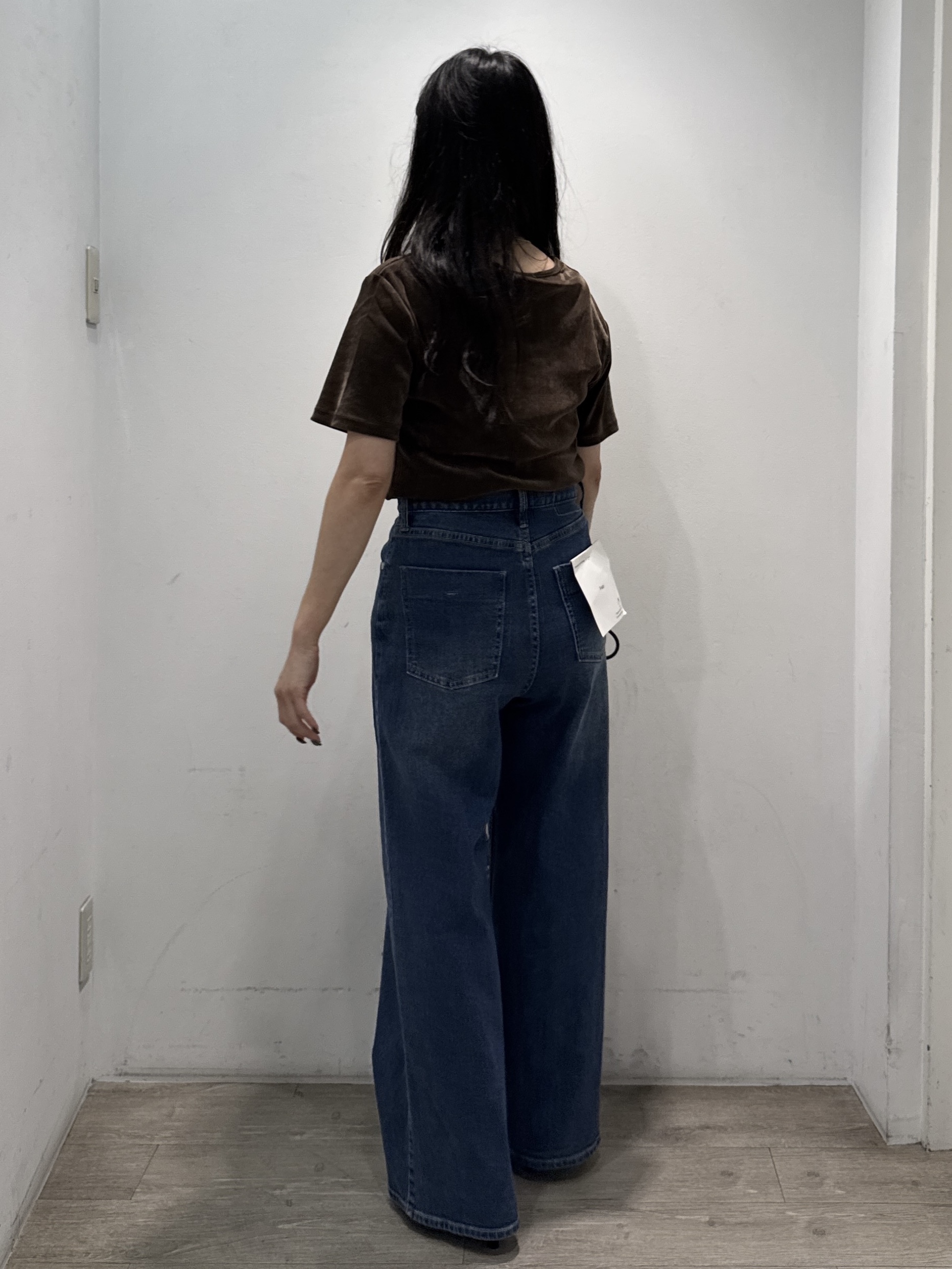 yuicciさんの「OPAQUE.CLIP｜フロッキーチュールカットソー【洗濯機OK】」を使ったコーディネート