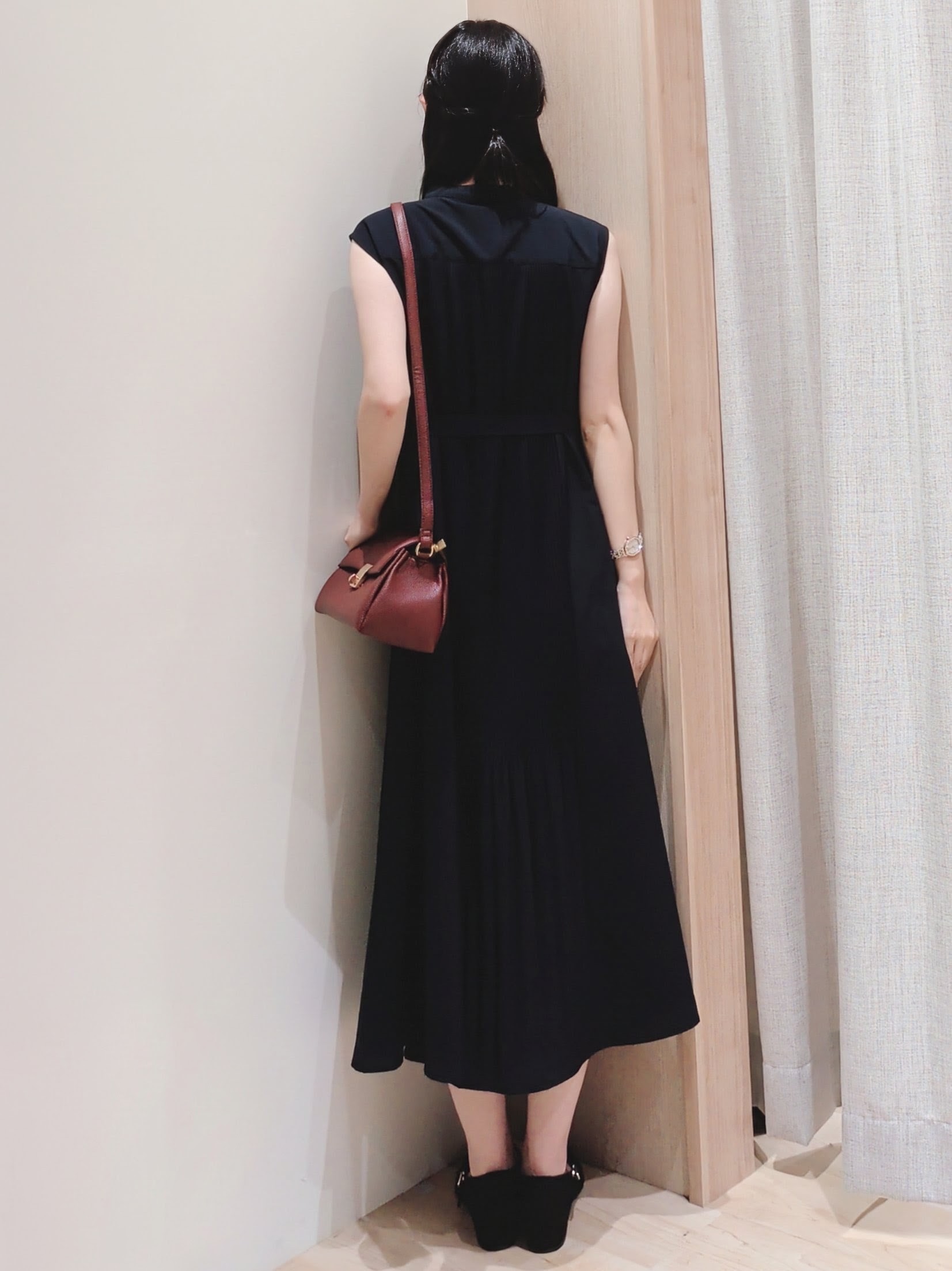 Yuiさんの「grove｜【低身長さんも選べる着丈・洗濯機◎】プリーツベルトワンピース」を使ったコーディネート