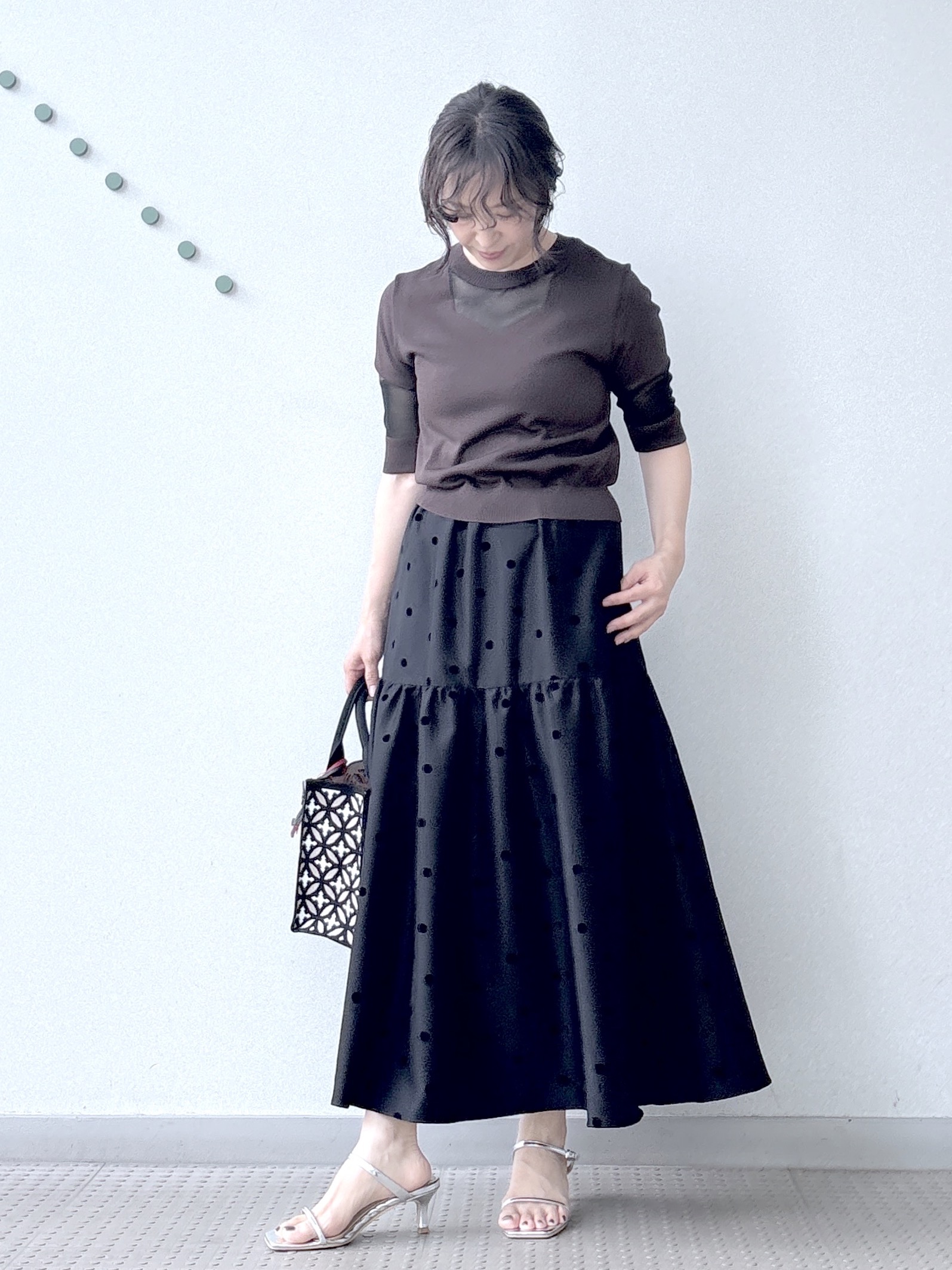 kawamuraさんの「DRESSTERIOR｜【日本製/シアー素材】ウォッシャブルニット ハーフスリーブプルオーバー」を使ったコーディネート