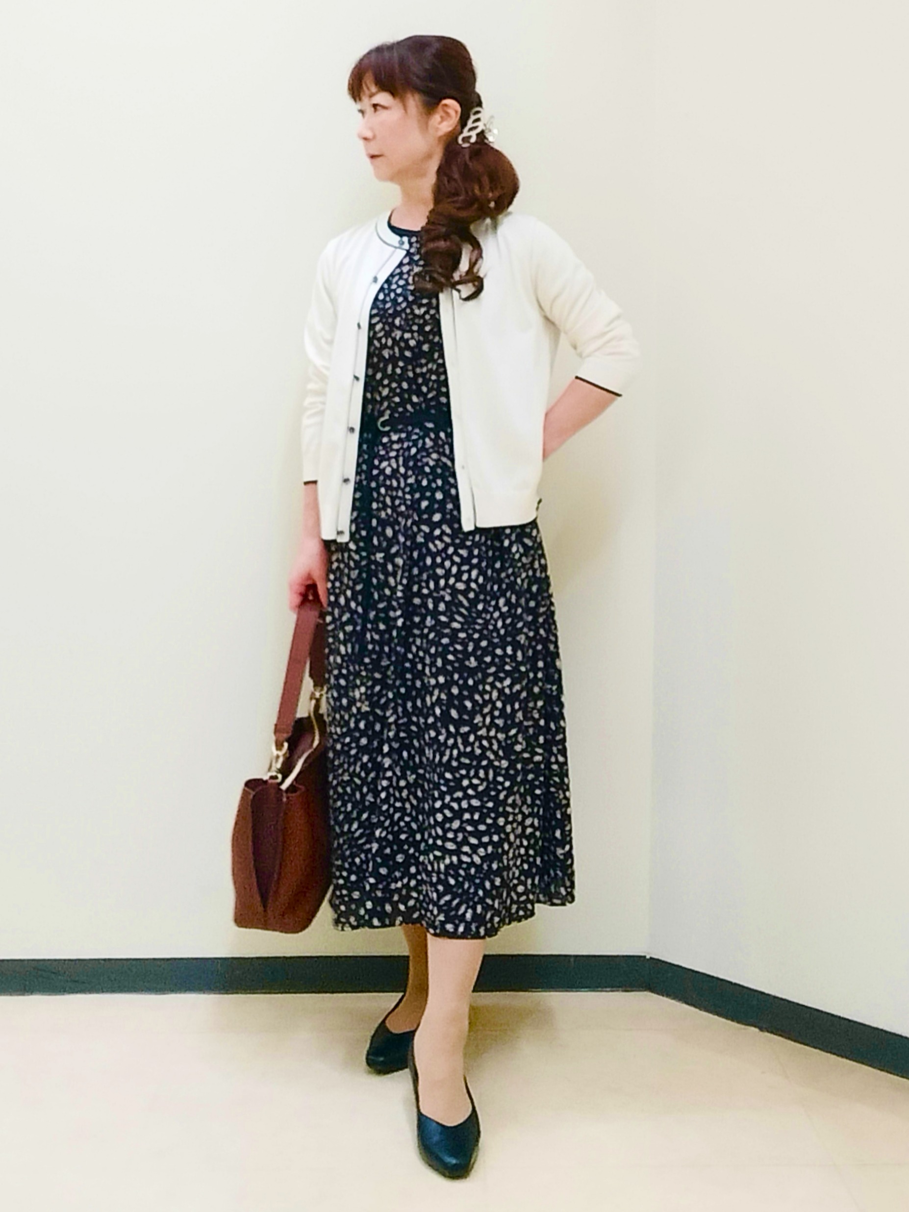 花さんの「Reflect｜【手洗い可】プリント柄ワンピース」を使ったコーディネート