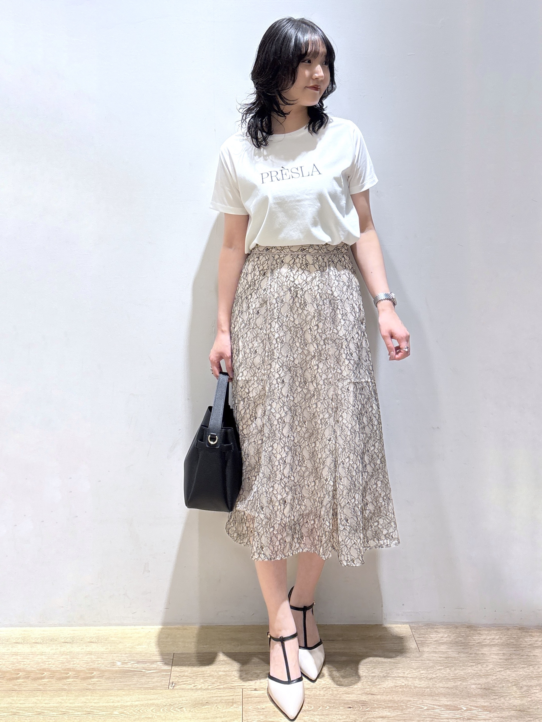 mizukiさんの「index｜【８色展開】柄アソートシアーカーディガン《洗濯機OK》」を使ったコーディネート
