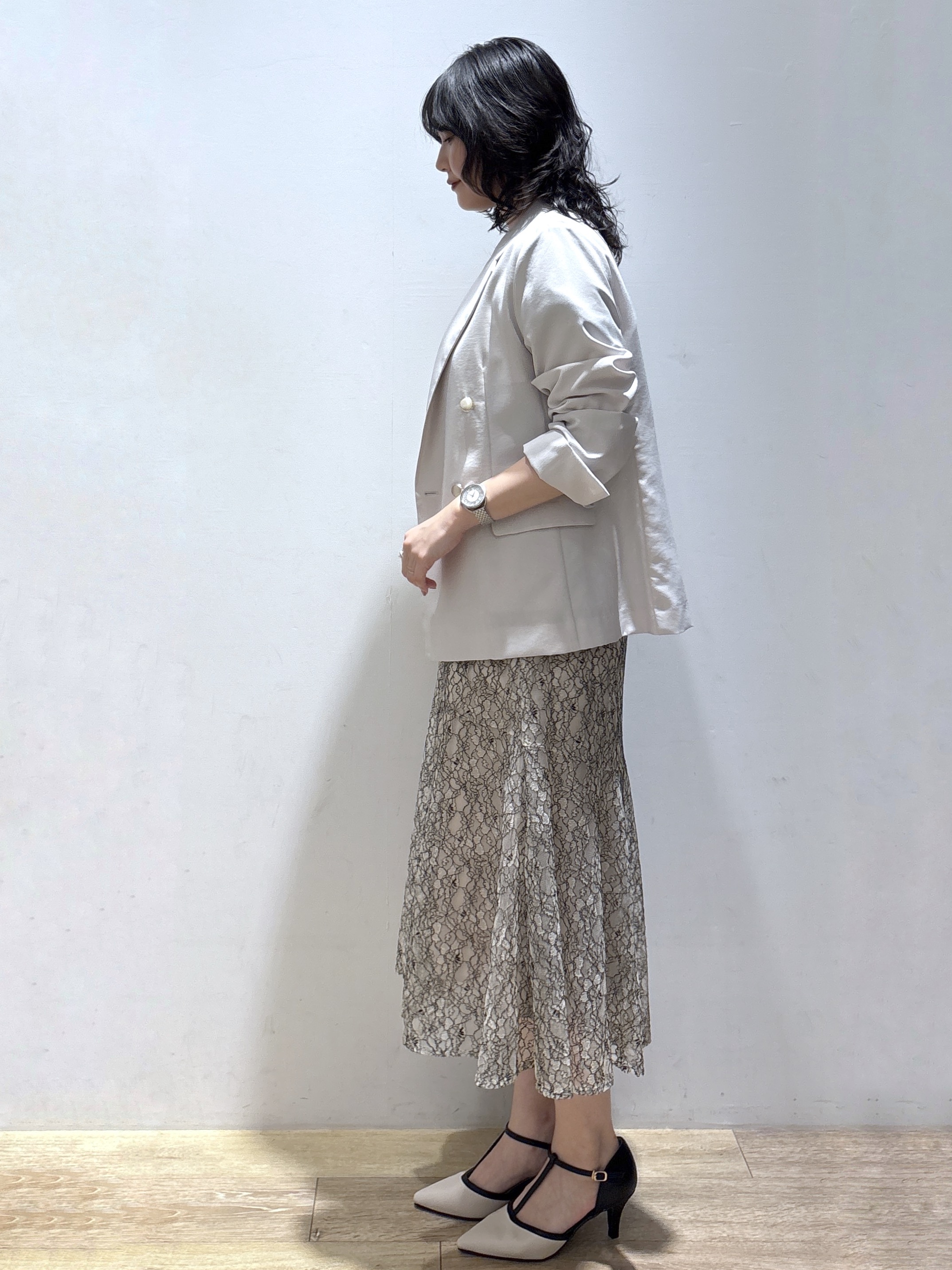 mizukiさんの「index｜《再入荷》ダブルブレストテーラードジャケット【接触冷感／吸水速乾／イージーアイロン／防シワ／洗濯機O」を使ったコーディネート