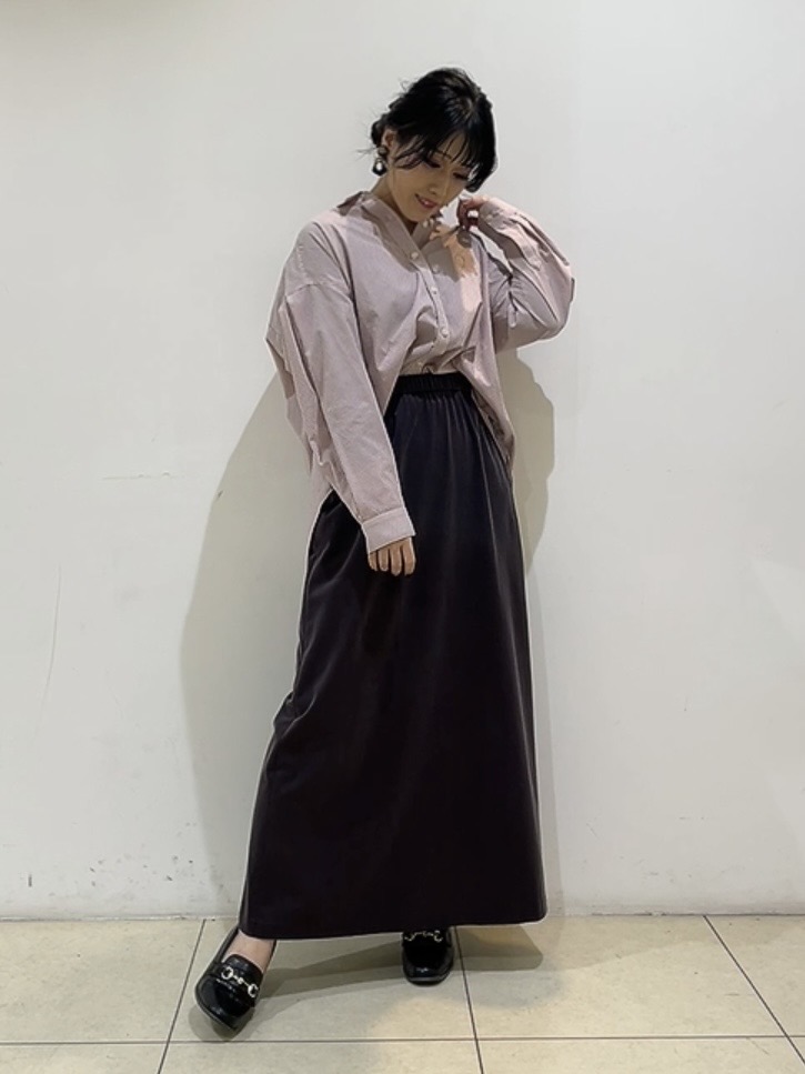 watanabeさんの「UNTITLED｜【洗える／UVケア／ベルト付】サッカー素材シャツ」を使ったコーディネート