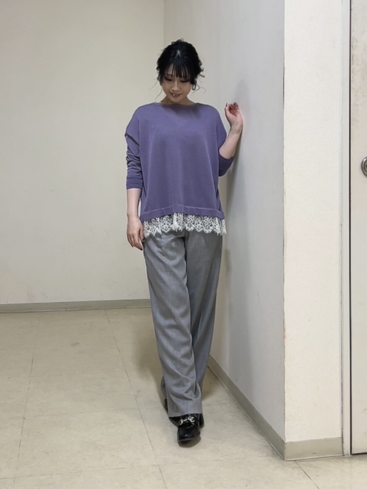 watanabeさんの「UNTITLED｜【一枚で着映え】レースドッキングニットプルオーバー」を使ったコーディネート