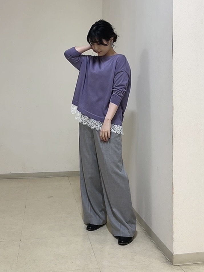watanabeさんの「UNTITLED｜【一枚で着映え】レースドッキングニットプルオーバー」を使ったコーディネート