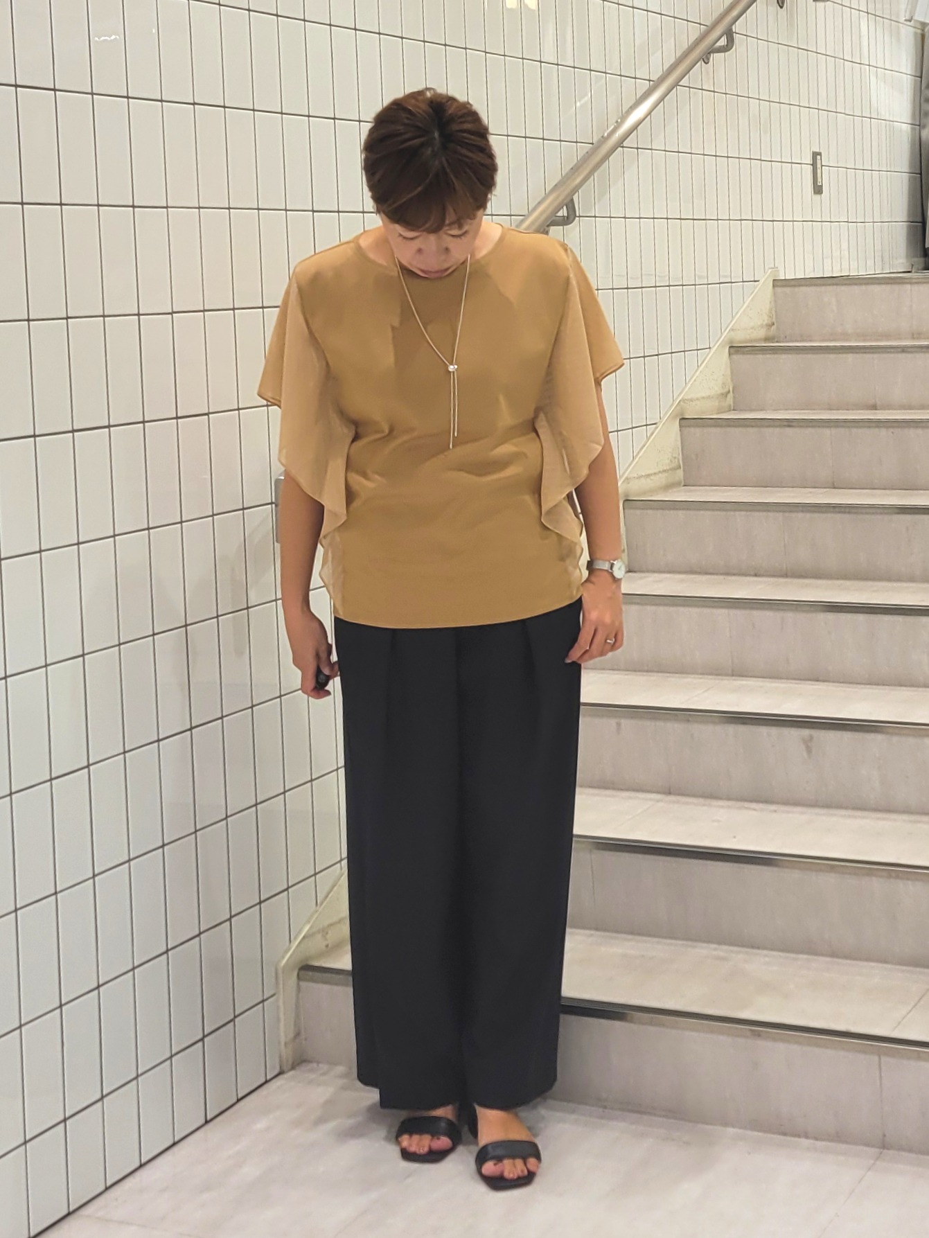 tomoさんの「COUP DE CHANCE｜【手洗い可／日本製】フレンチシアーカットソー」を使ったコーディネート