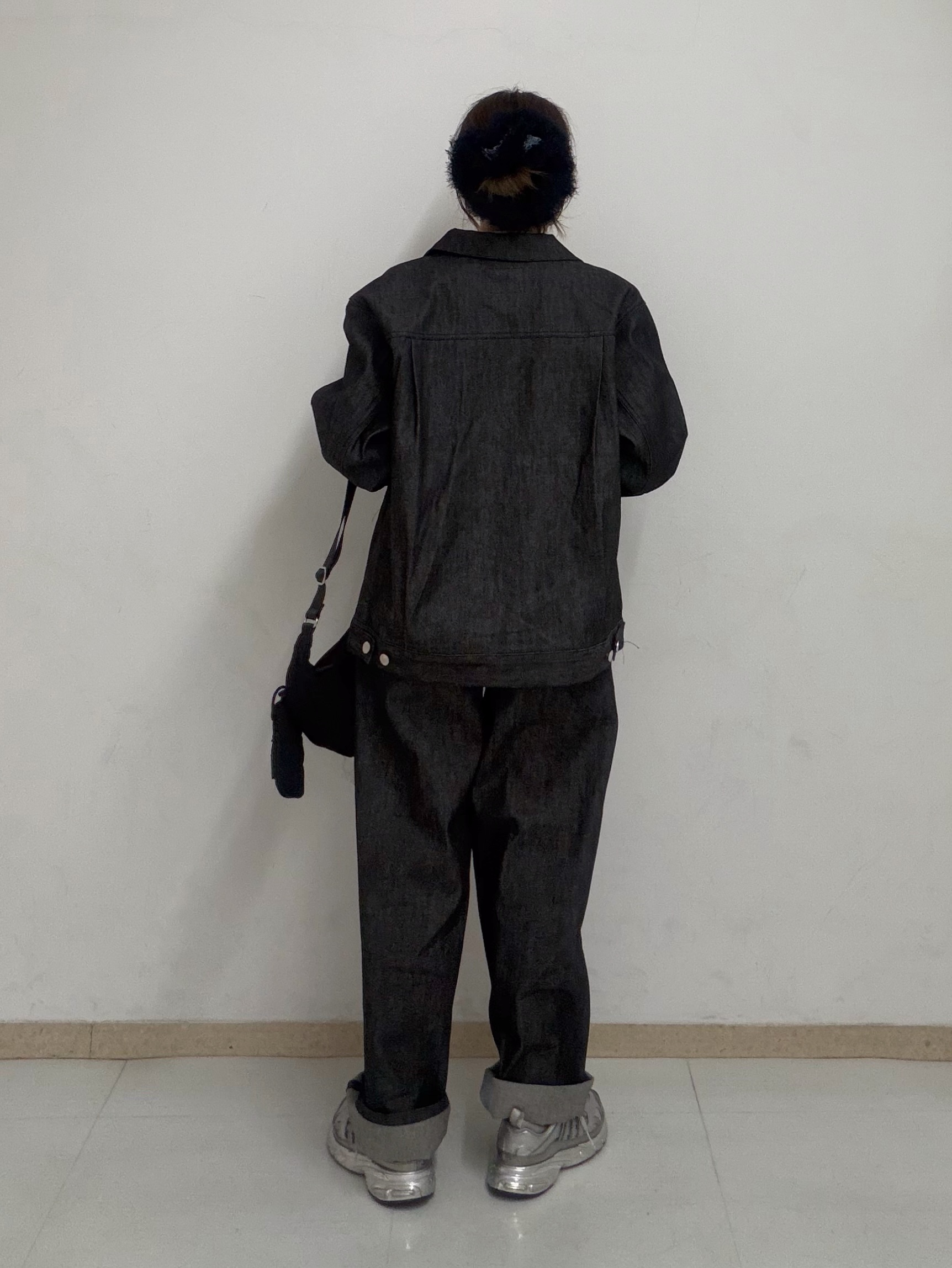 nori さんの「tk.TAKEO KIKUCHI｜【色褪せしにくいデニム/セットアップ対応可】Comfy Fadeless Denim Seriesデ」を使ったコーディネート