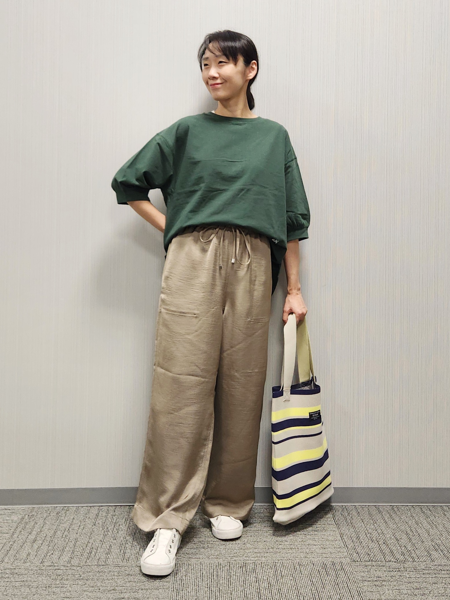 naraさんの「Dessin｜バックヘンリーカットソー5分袖」を使ったコーディネート