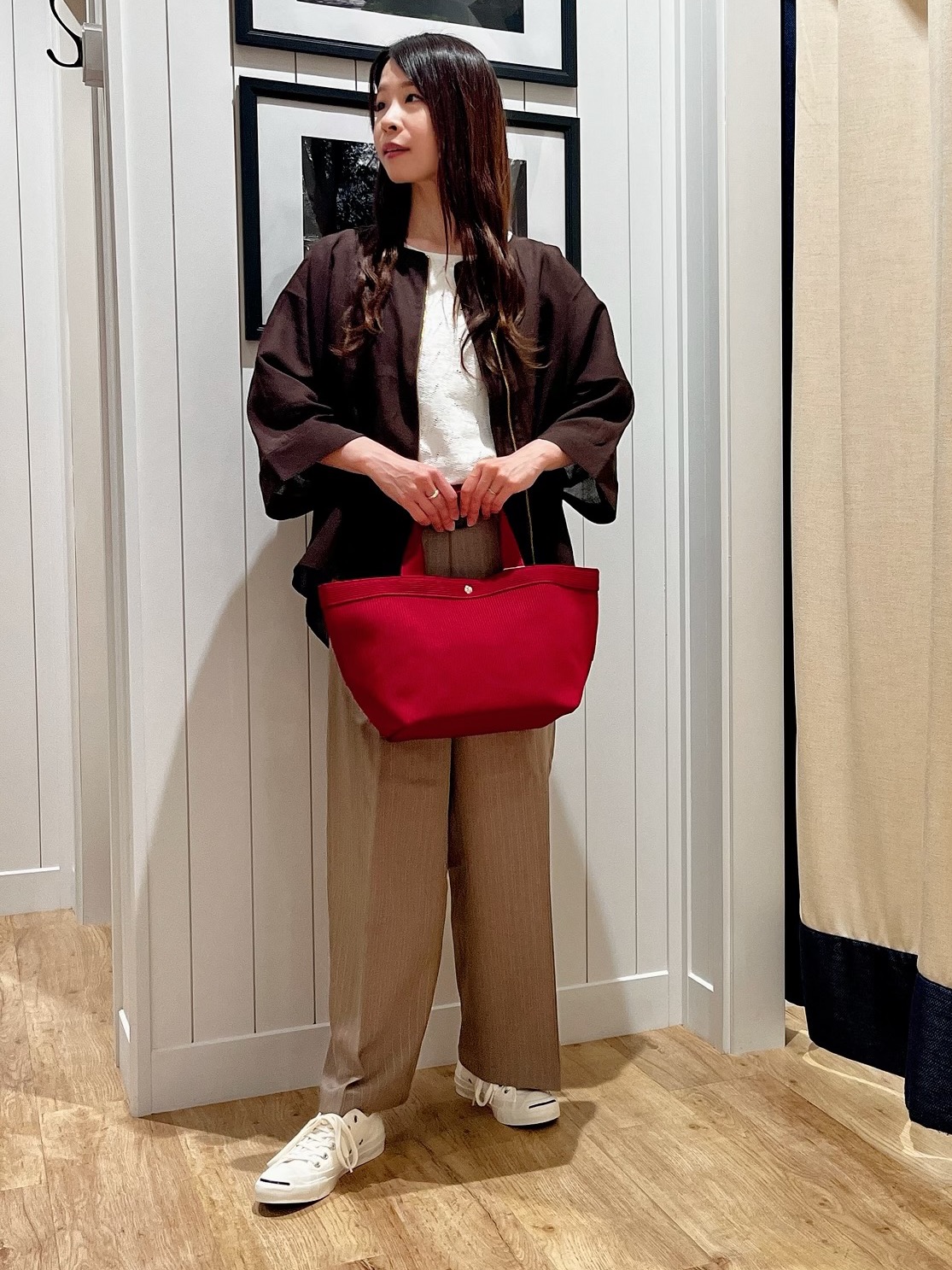 mihoさんの「Dessin｜ドルマンスリーブ シアーシャツブルゾン」を使ったコーディネート