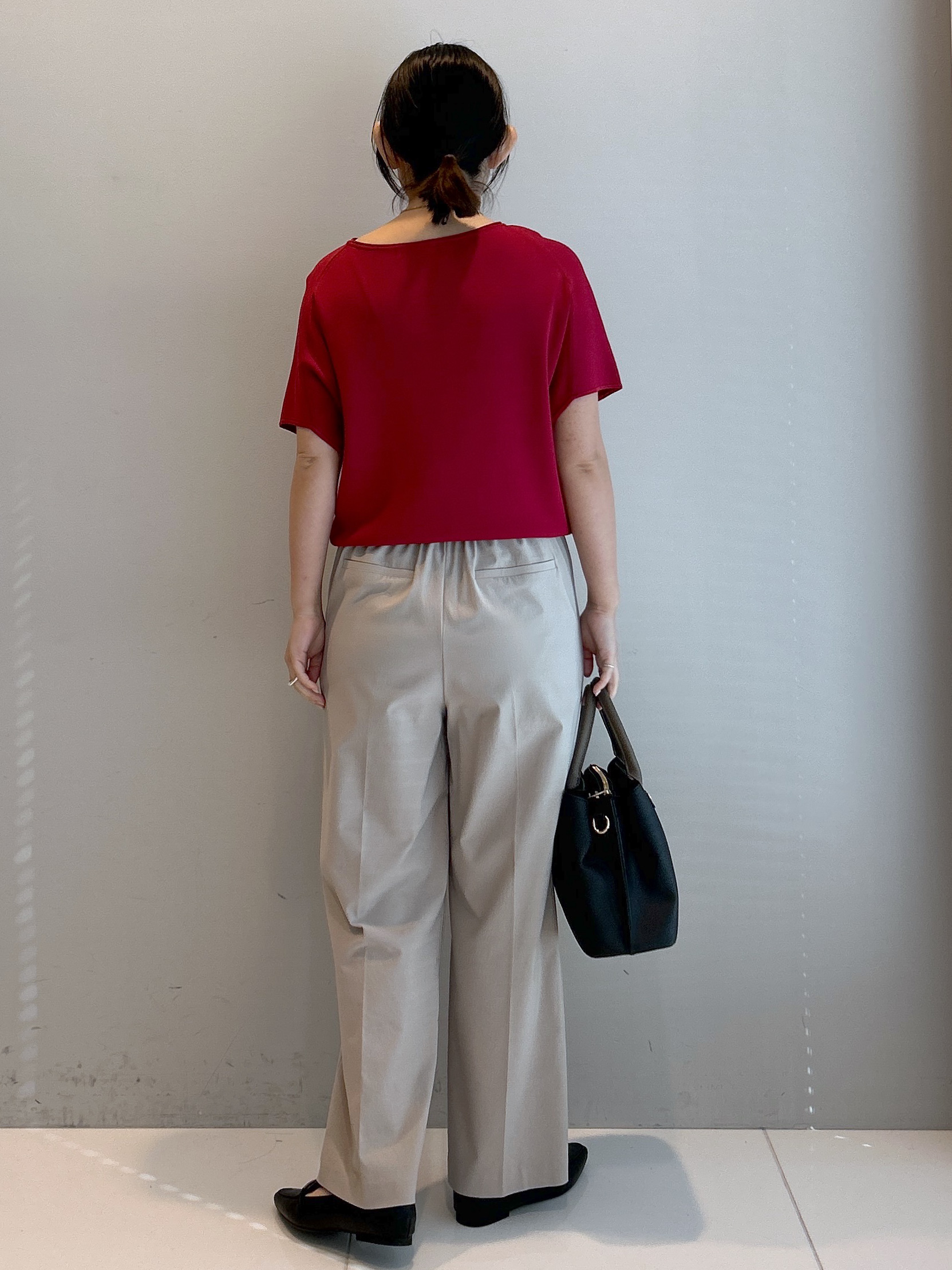 Hirokaさんの「grove｜【シリーズ累計36万枚！名品ニット】やわらかドライタッチ ドルマンニット」を使ったコーディネート