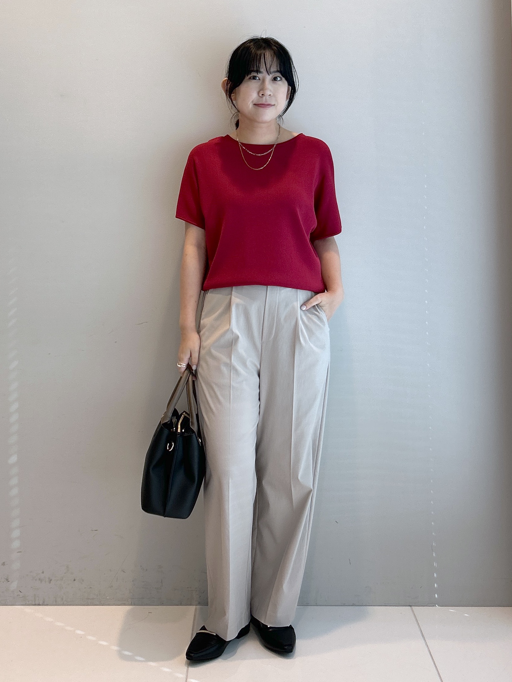 Hirokaさんの「grove｜【シリーズ累計36万枚！名品ニット】やわらかドライタッチ ドルマンニット」を使ったコーディネート