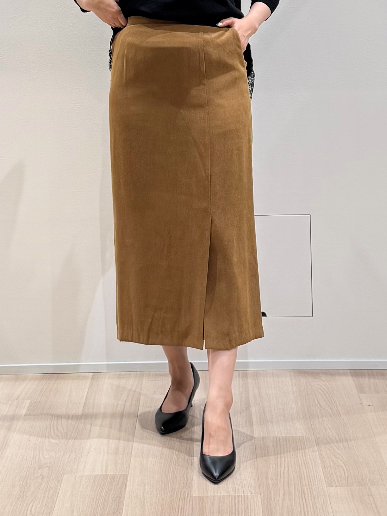 TOMOMIさんの「UNTITLED｜【アンサンブル可能/秋羽織り】コンパクトニットカーディガン」を使ったコーディネート
