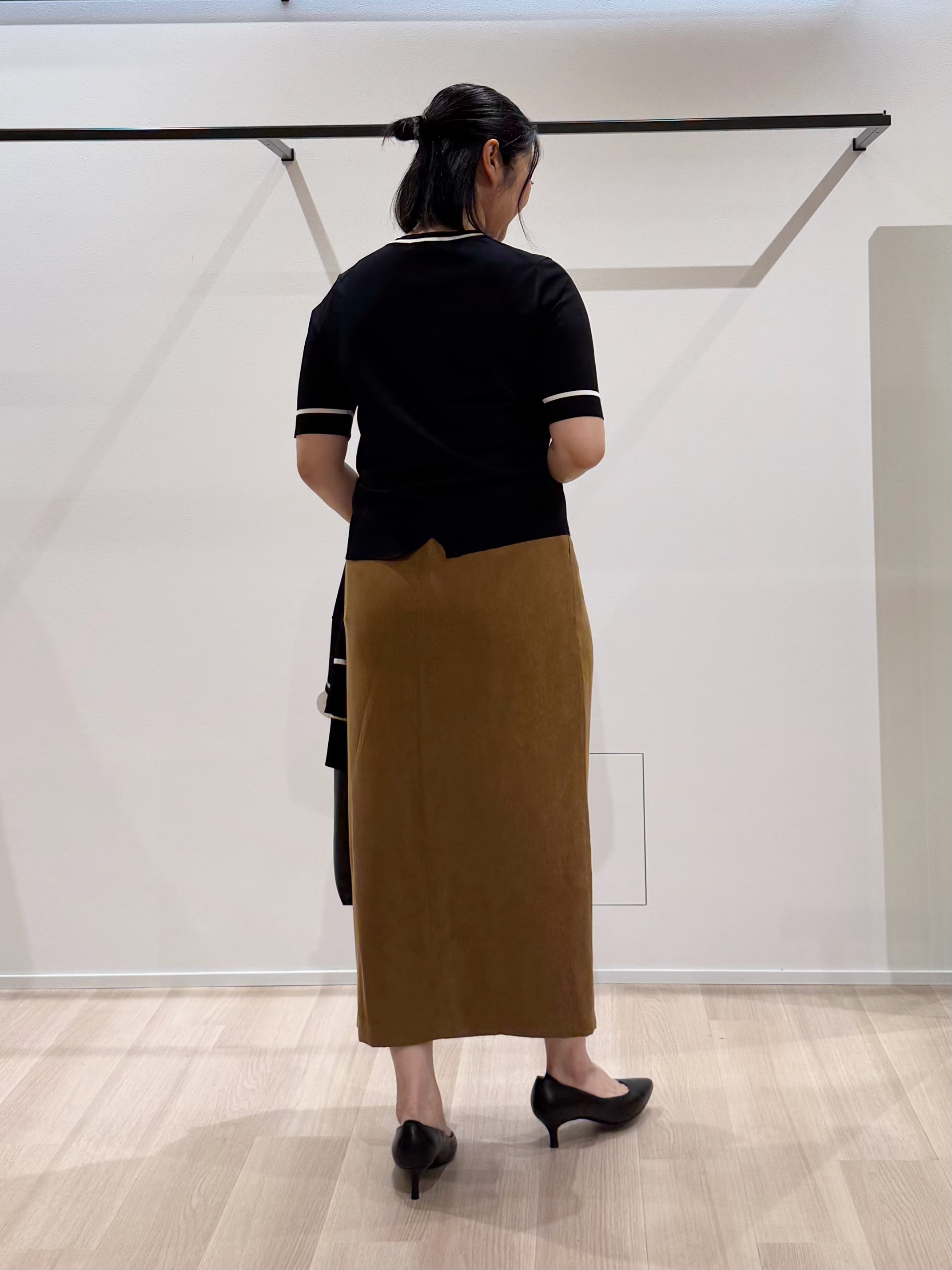 TOMOMIさんの「UNTITLED｜【アンサンブル可能/秋羽織り】コンパクトニットカーディガン」を使ったコーディネート
