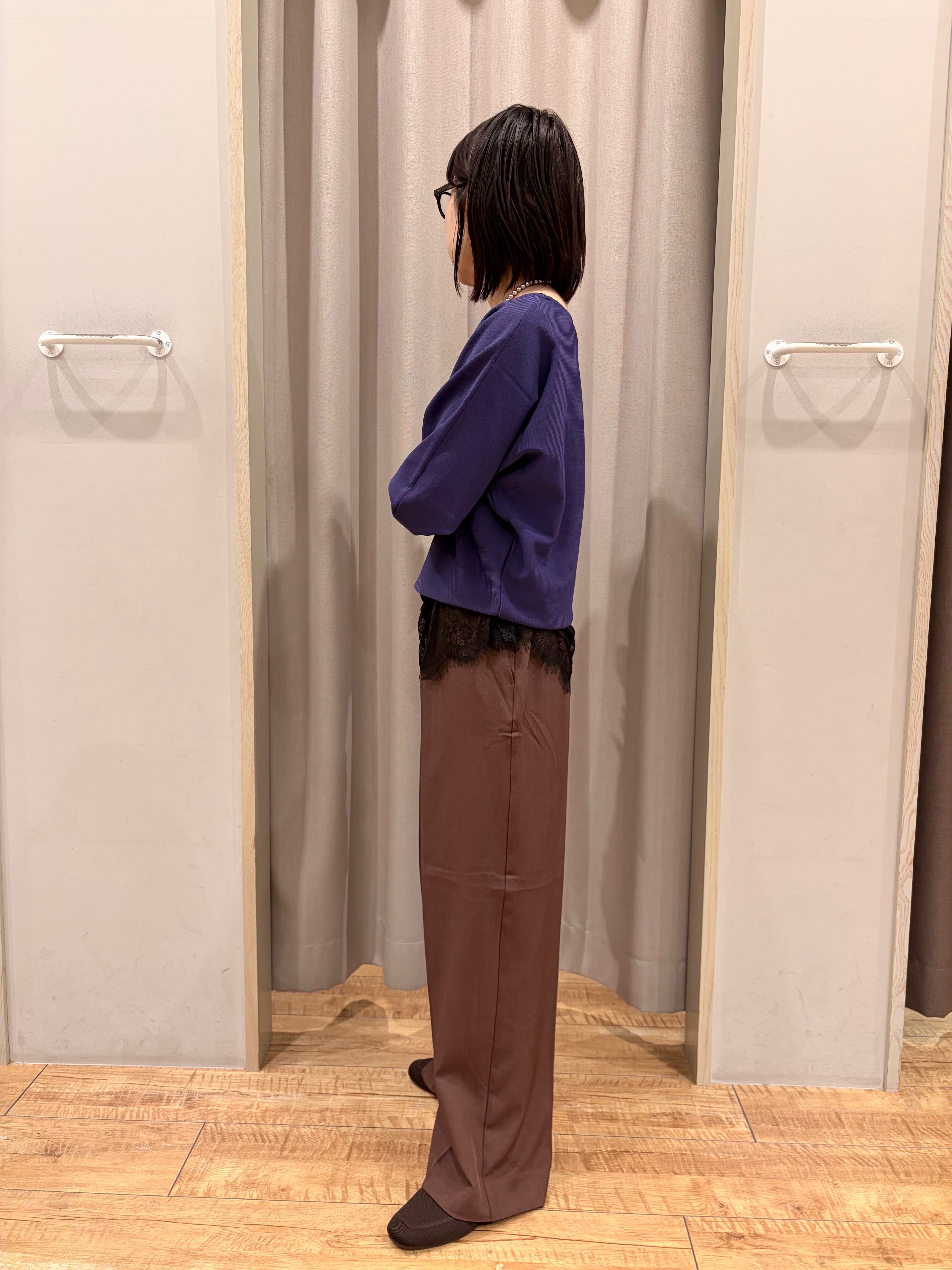 じゅのさんの「SHOO･LA･RUE｜【洗濯機可】軽やかでさらっとしたタッチ すっきり見えドルマンニット」を使ったコーディネート