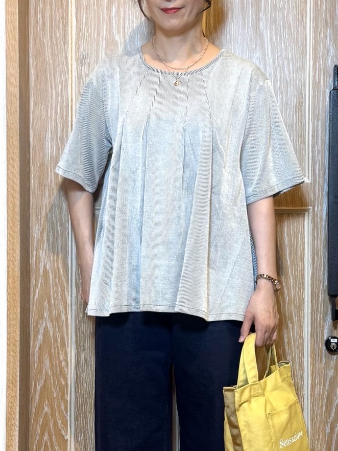 KAORIさんの「SHOO･LA･RUE｜【洗濯機可/S-LL】インせずすっきり見え ストライプ柄タックトップス」を使ったコーディネート