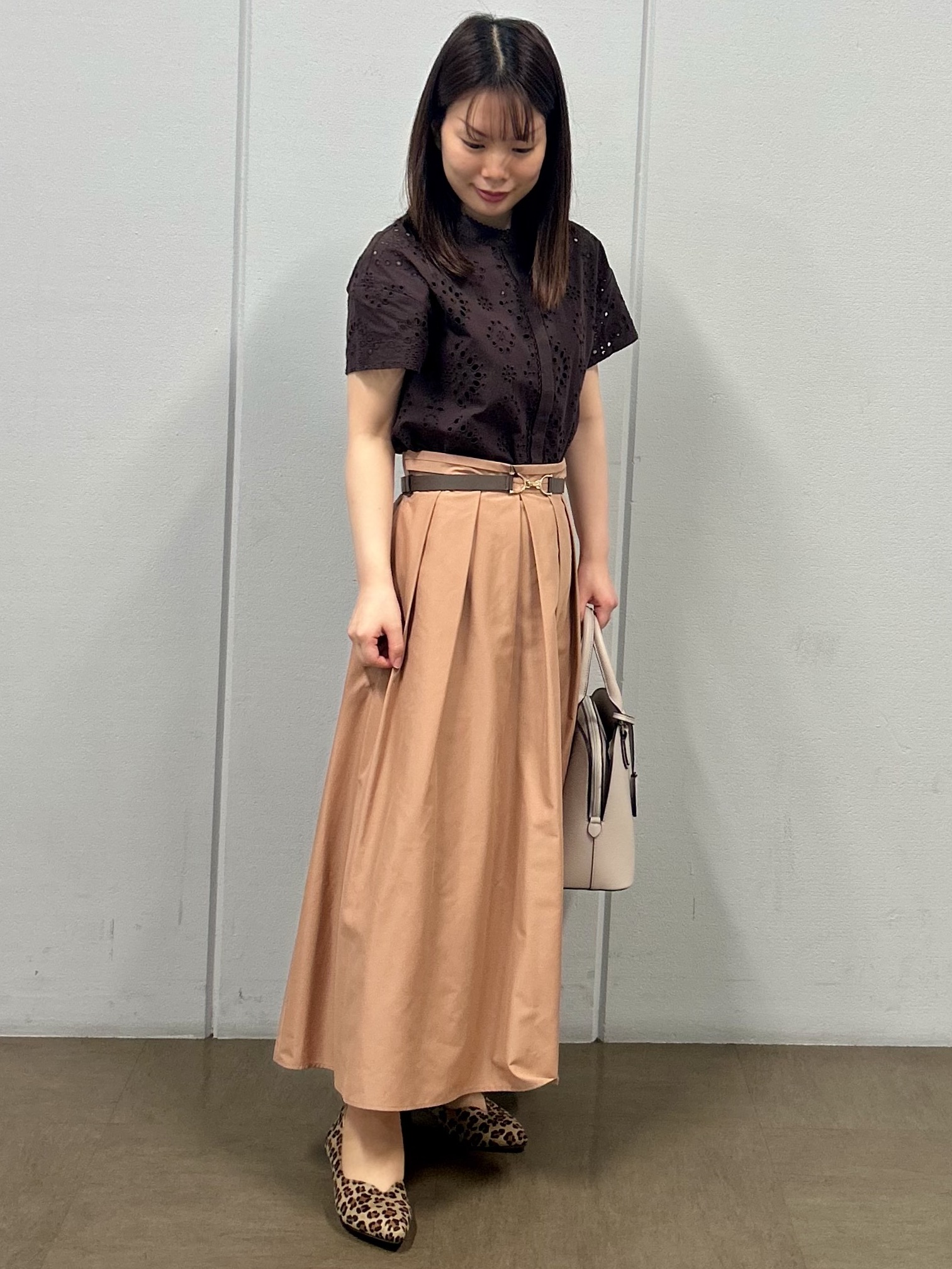 ゆうさんの「Reflect｜【通勤◎】カットワーク刺繍レース シャツブラウス」を使ったコーディネート