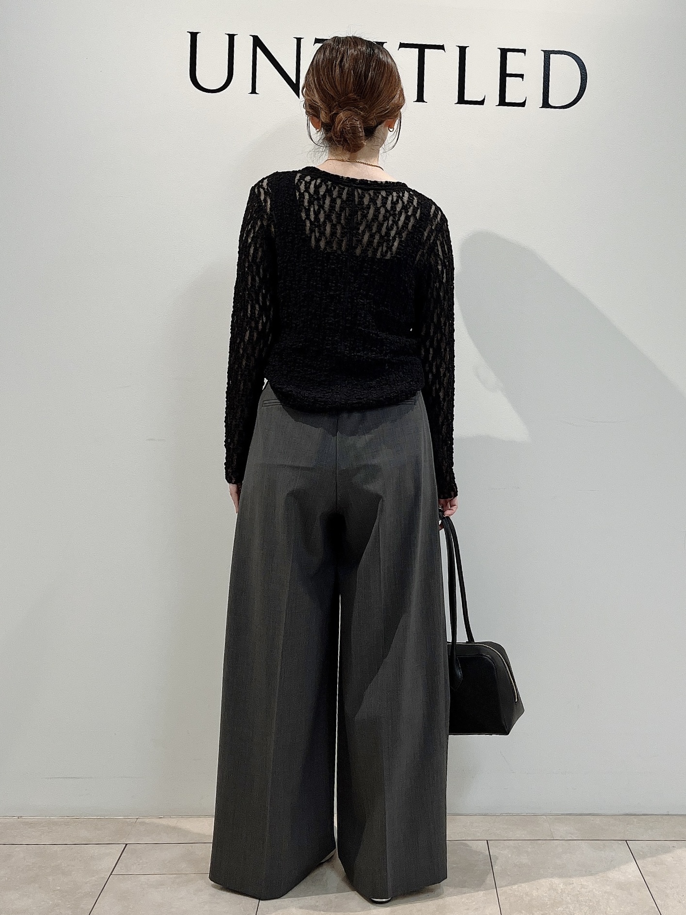 hayaさんの「UNTITLED｜【羽織りのインナーに】レースプルオーバー」を使ったコーディネート