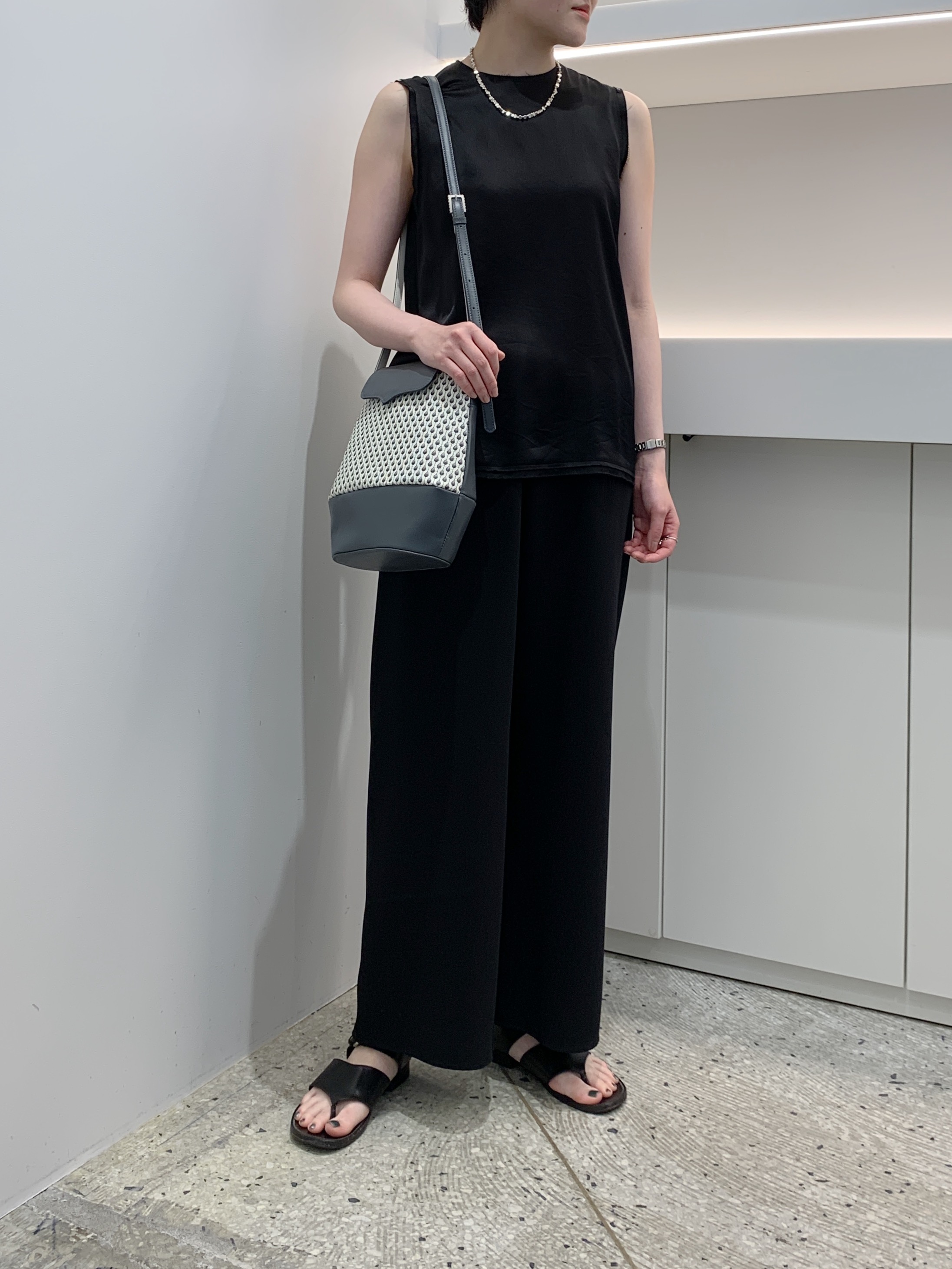 Iさんの「HIROKO HAYASHI｜STILLA（スティラ）ショルダーバッグ」を使ったコーディネート
