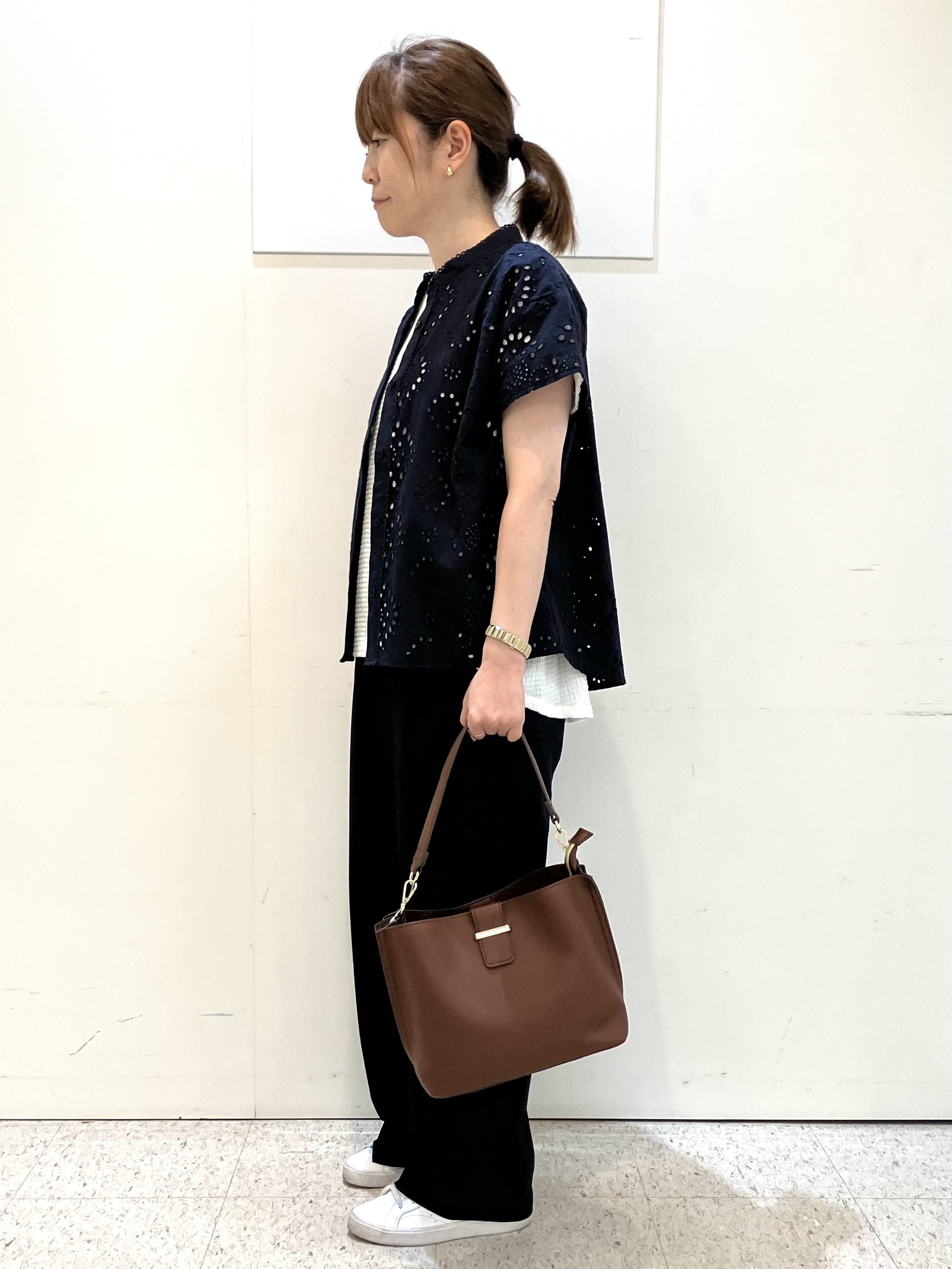 kozuさんの「Reflect｜【通勤◎】カットワーク刺繍レース シャツブラウス」を使ったコーディネート