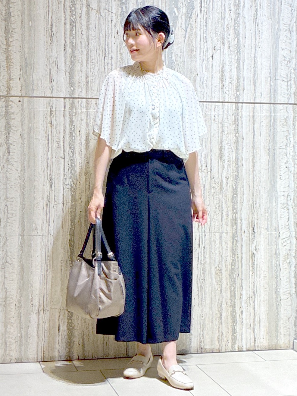  beni_gingerさんの「Reflect｜【セットアップ／手洗い可】ドット柄シアーブラウス」を使ったコーディネート