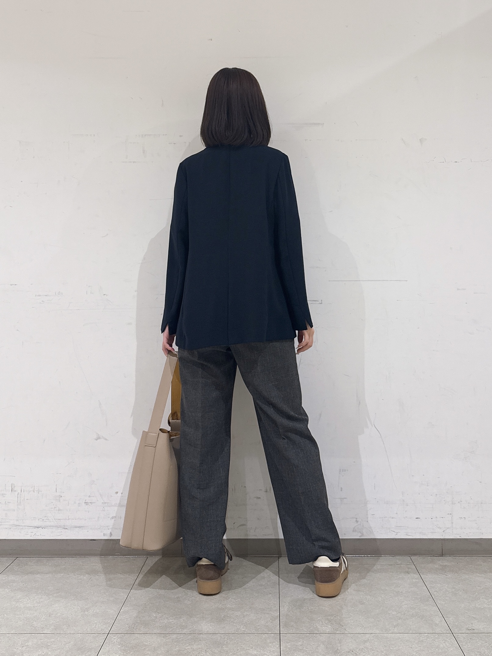 rinaさんの「INDIVI｜【UVケア／接触冷感】リネン風チェックストレートパンツ」を使ったコーディネート