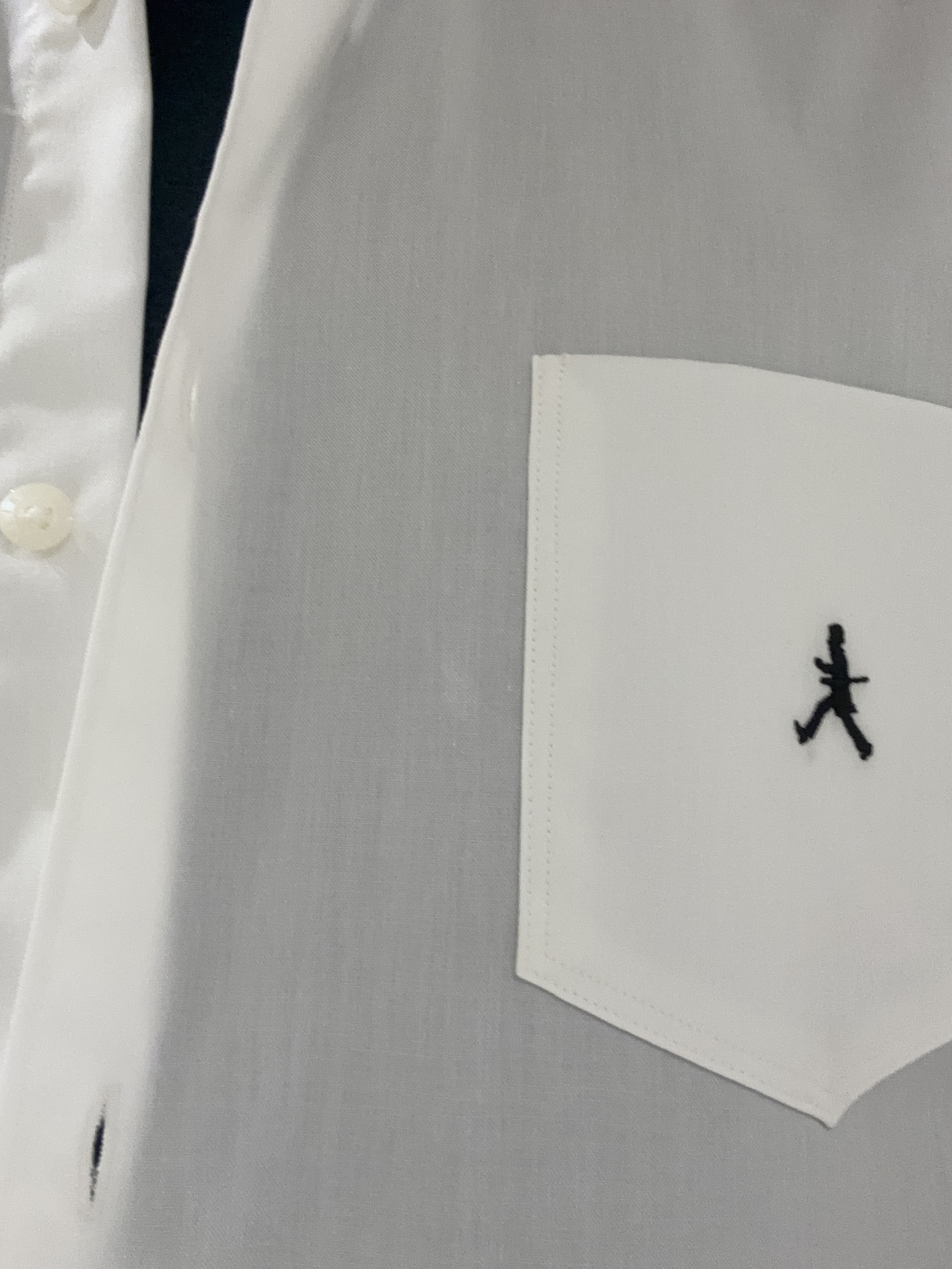 及川さんの「TAKEO KIKUCHI｜【BOWLER HAT LABEL】ボーラーハットウォーカー刺繍 ボタンダウンシャツ」を使ったコーディネート