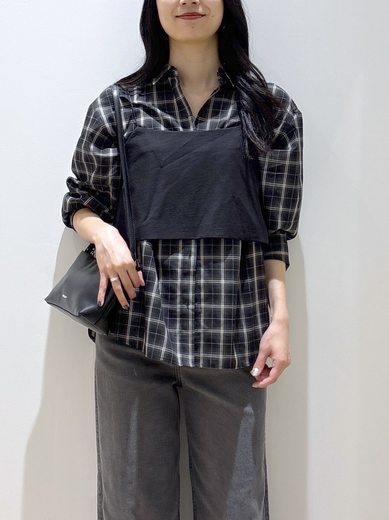 sachikoさんの「OPAQUE.CLIP｜チェック柄シャツ【洗濯機OK】」を使ったコーディネート