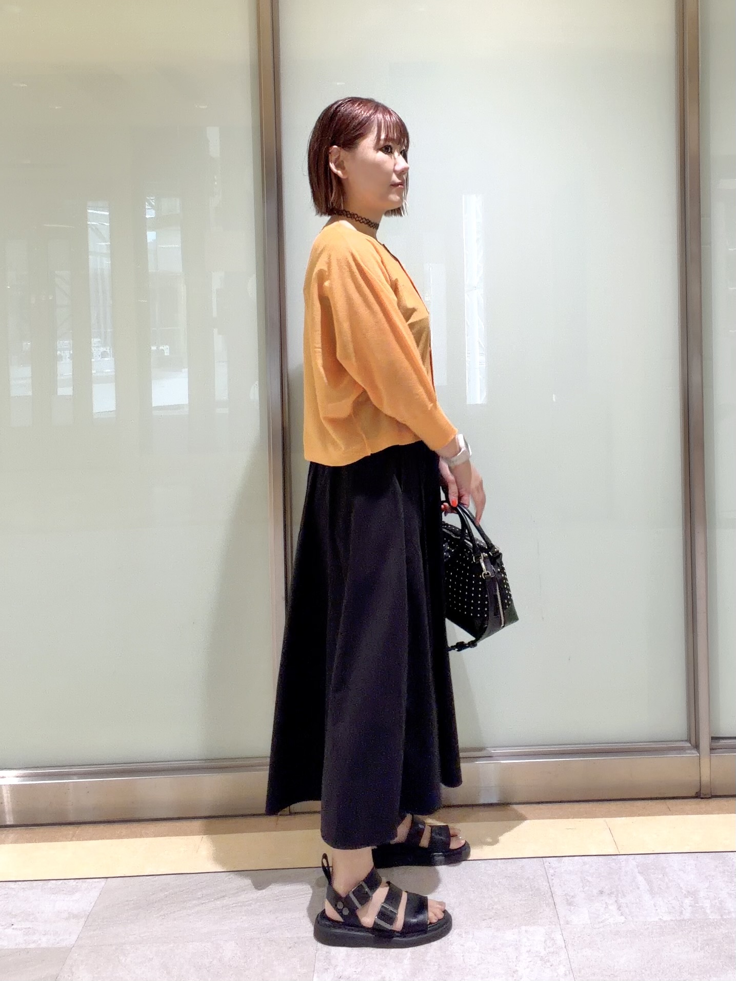 mayutaさんの「INDIVI｜【シアー／軽羽織】ドルマン袖ニットカーディガン」を使ったコーディネート