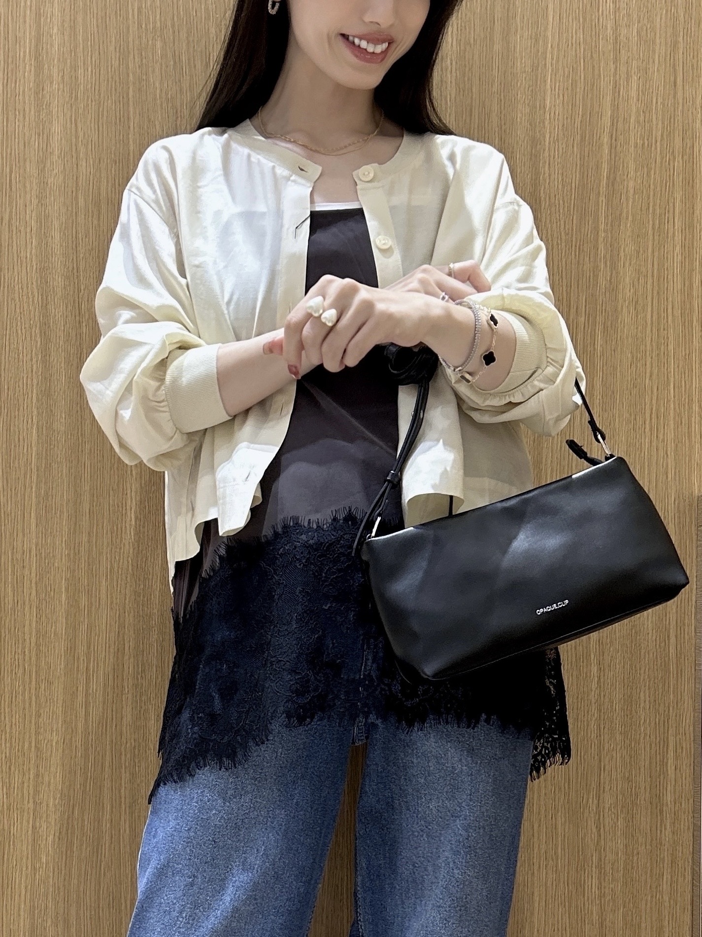 maiさんの「OPAQUE.CLIP｜シアーカーディガン【洗濯機OK】」を使ったコーディネート