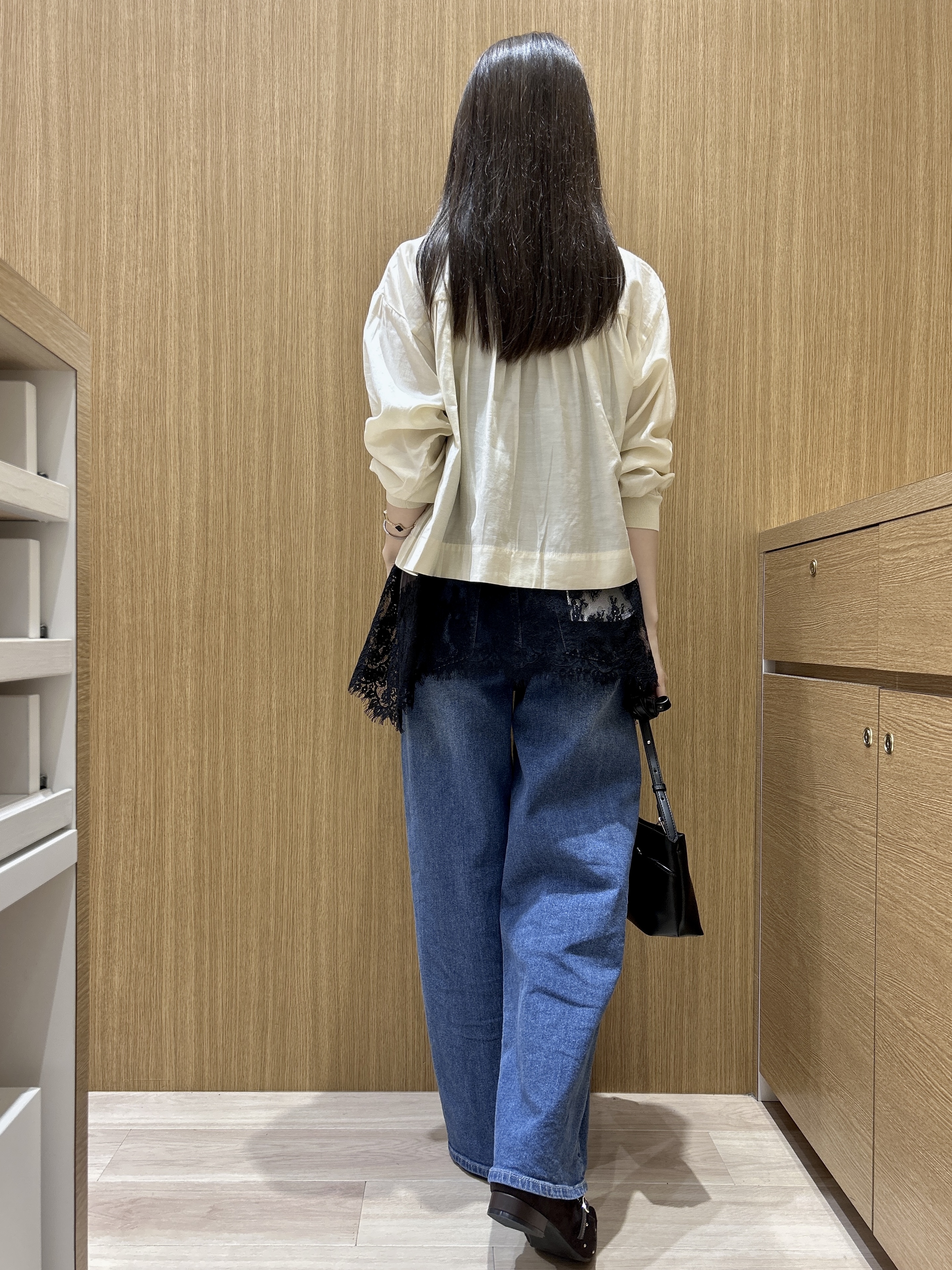 maiさんの「OPAQUE.CLIP｜シアーカーディガン【洗濯機OK】」を使ったコーディネート