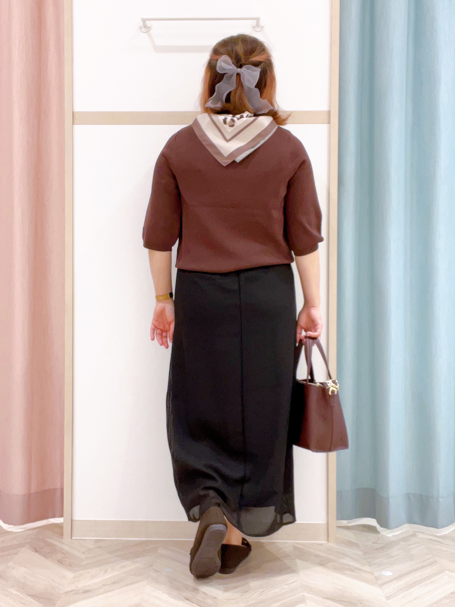 kitaさんの「SHOO･LA･RUE｜【ガンガン洗える/ひんやり/UV/毛玉になりにくい】二の腕見せない 5分袖ニット」を使ったコーディネート