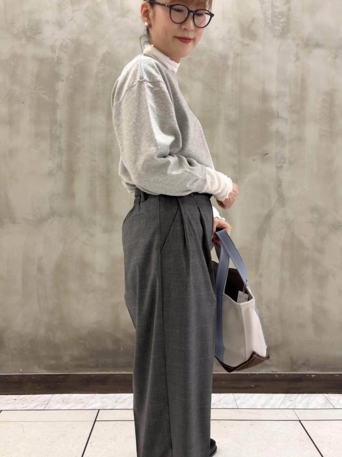 Yasucoさんの「Dessin｜バックヘンリーカットソー長袖」を使ったコーディネート