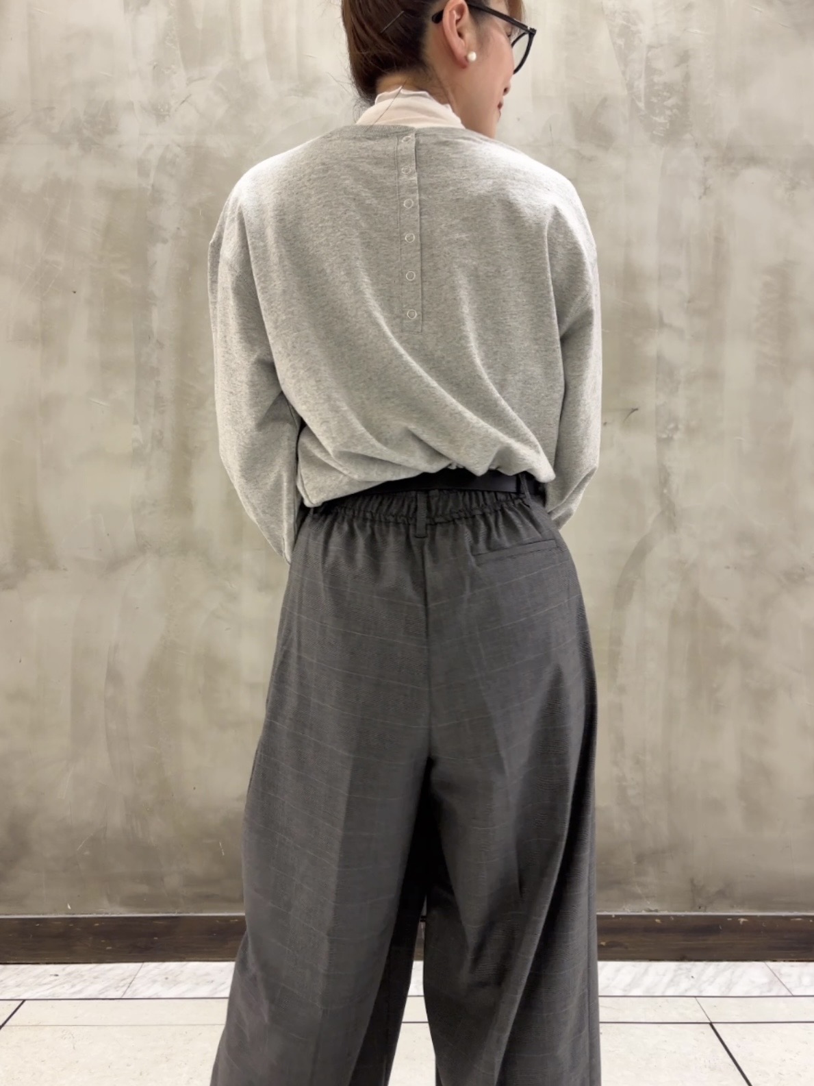 Yasucoさんの「Dessin｜バックヘンリーカットソー長袖」を使ったコーディネート