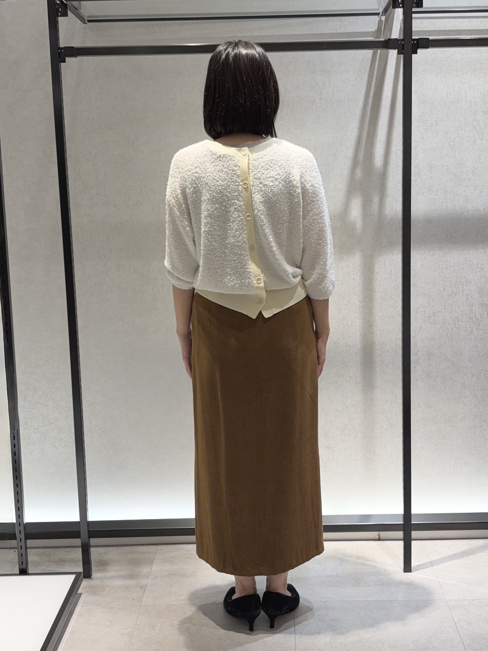 わたなべさんの「UNTITLED｜【ジャケットライク/前後2WAY】コットン混カールプルオーバー」を使ったコーディネート