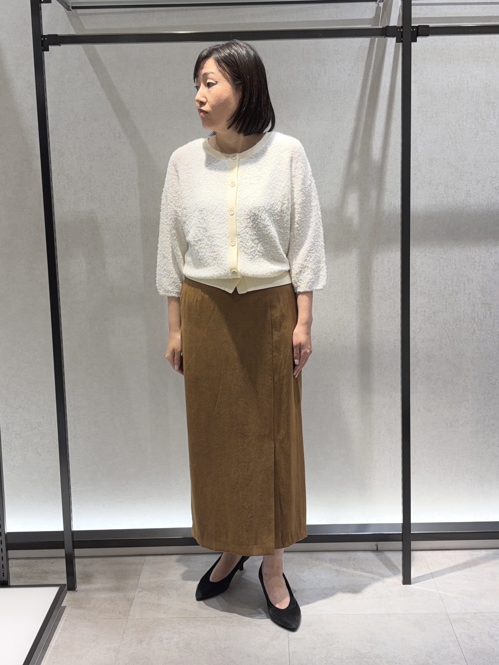 わたなべさんの「UNTITLED｜【ジャケットライク/前後2WAY】コットン混カールプルオーバー」を使ったコーディネート