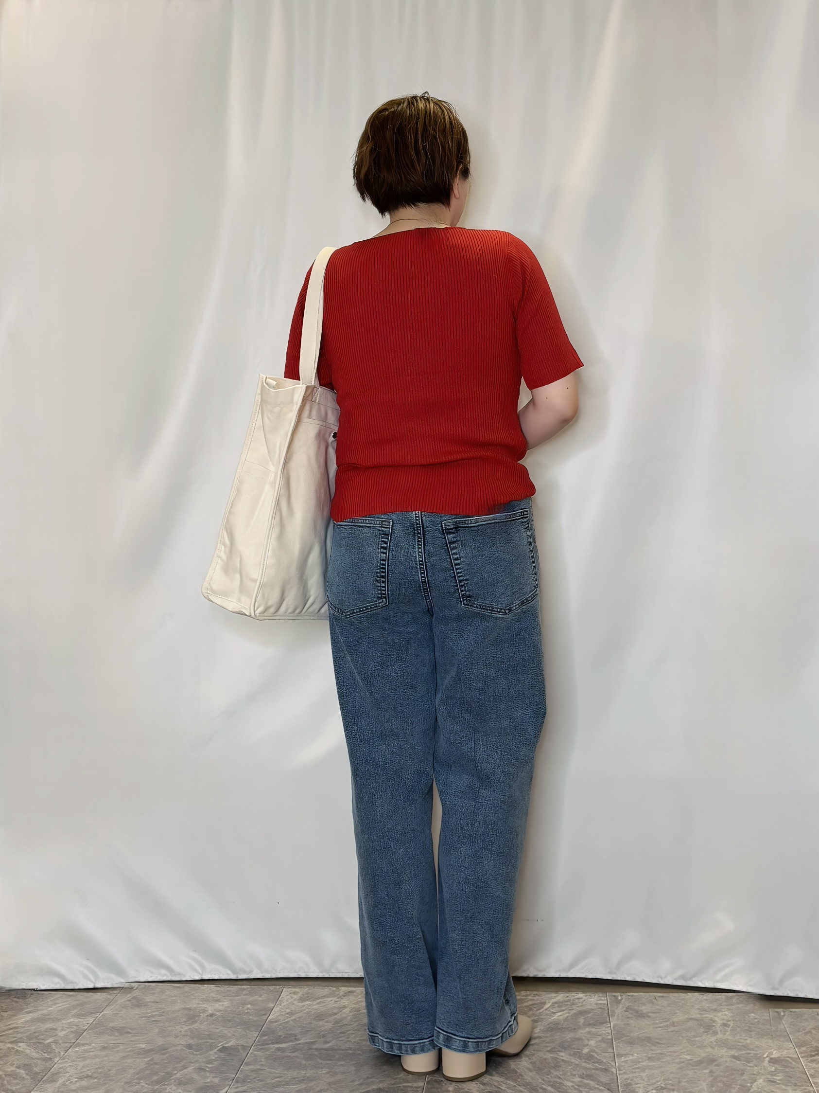 たみさんの「SHOO･LA･RUE｜【毛玉になりにくい/洗濯機可/S-LL】大人上品な 5分袖スクエアトップス」を使ったコーディネート