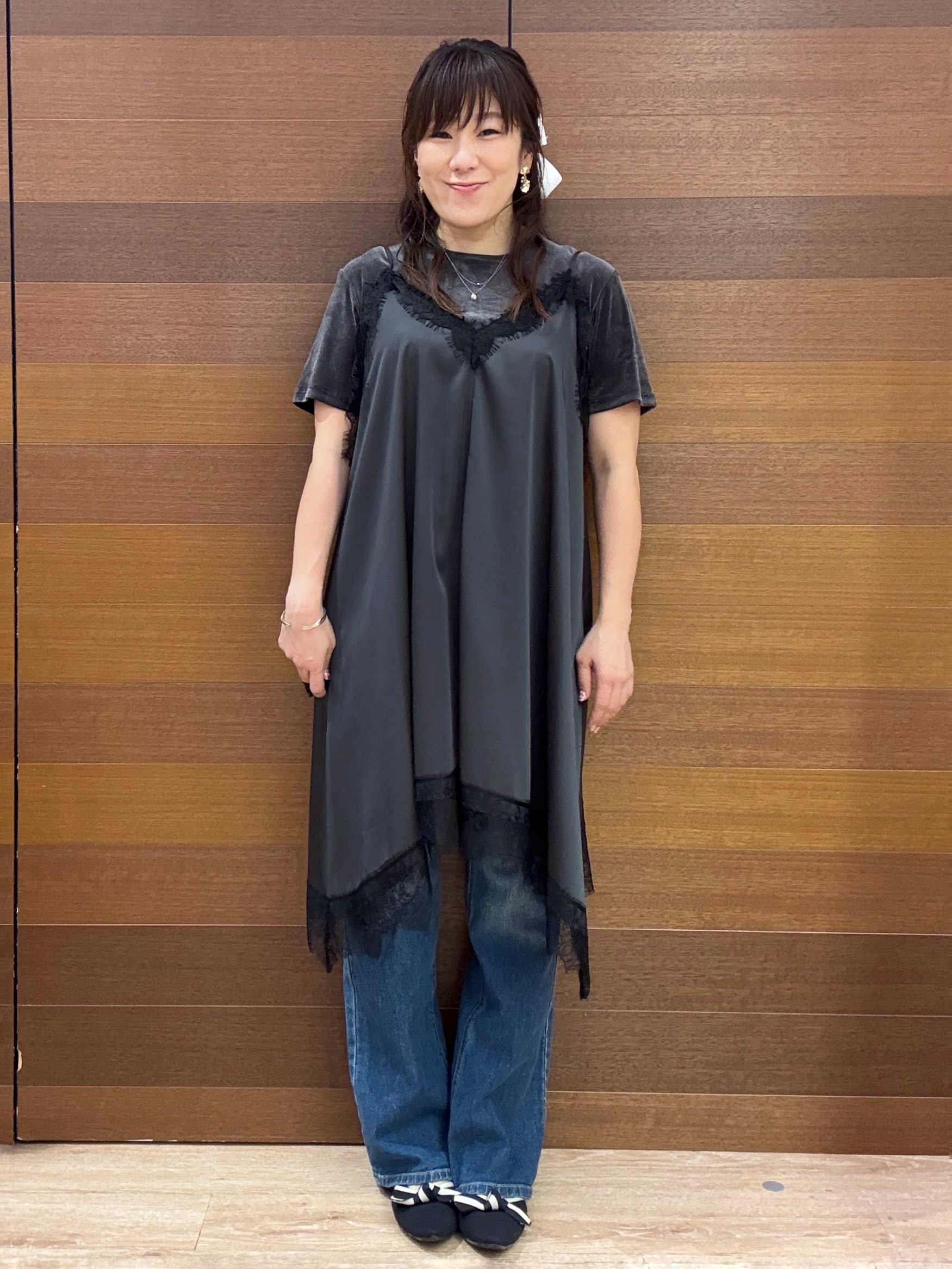 maichiさんの「OPAQUE.CLIP｜フロッキーチュールカットソー【洗濯機OK】」を使ったコーディネート