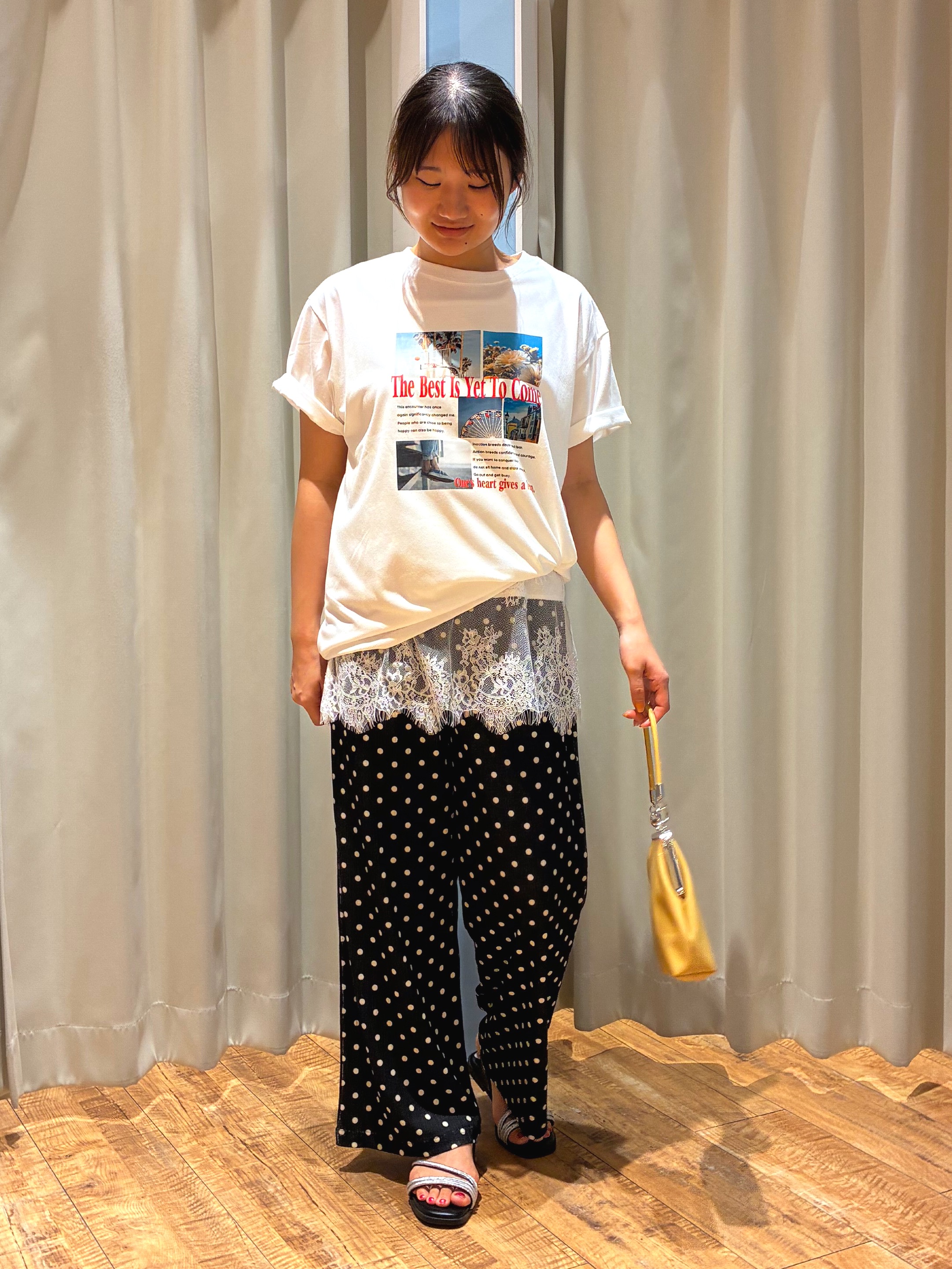 もんちゃんさんの「SHOO･LA･RUE｜【ひんやり/S-LL】選べる4柄　デイリー使いにぴったりな 大人の頼れるTシャツ」を使ったコーディネート