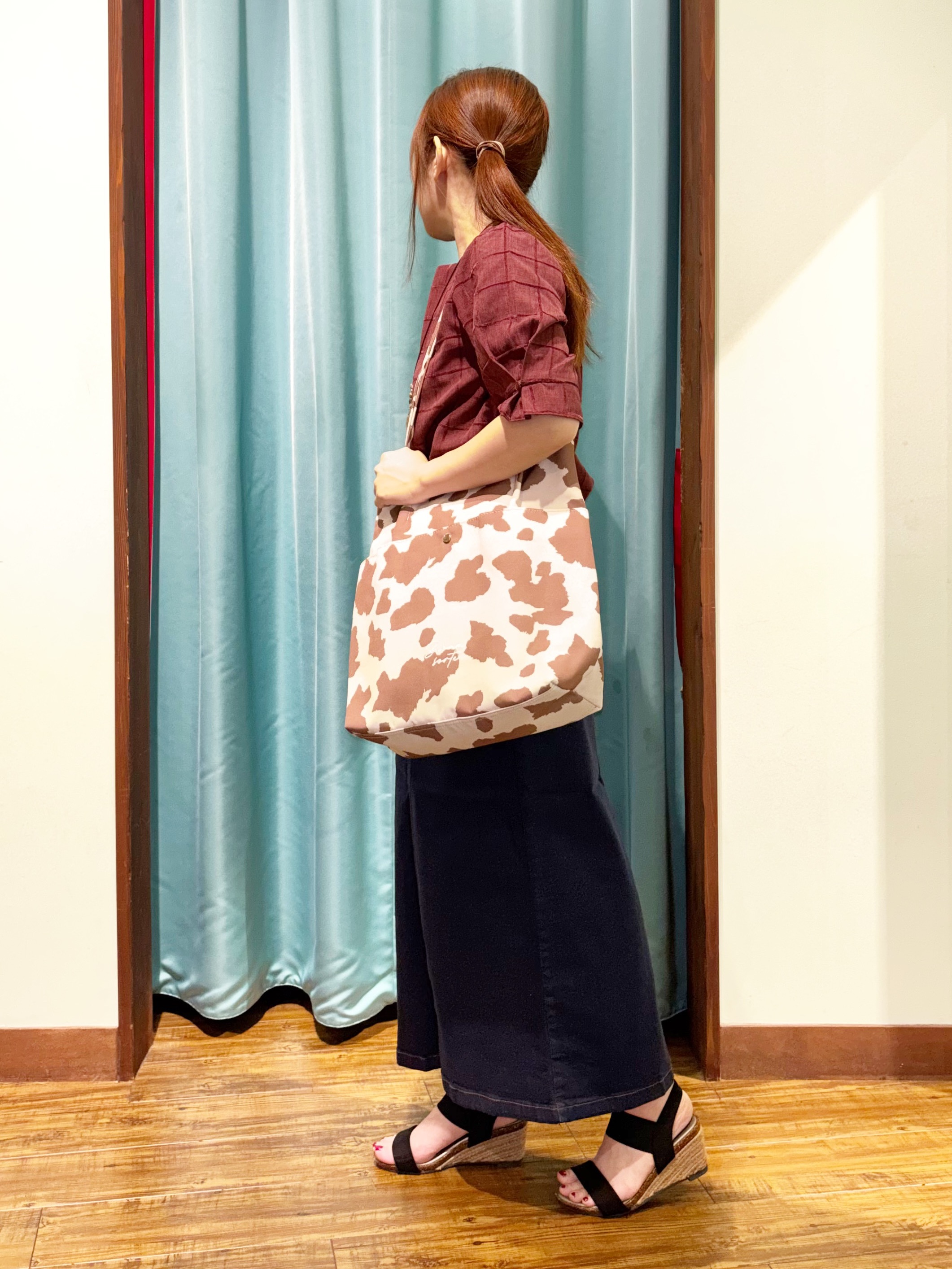 tukiさんの「SHOO･LA･RUE｜【セットアップ可/S-LL】夏でも感じられる秋気分 モールチェックタックスリーブ ブラウス」を使ったコーディネート
