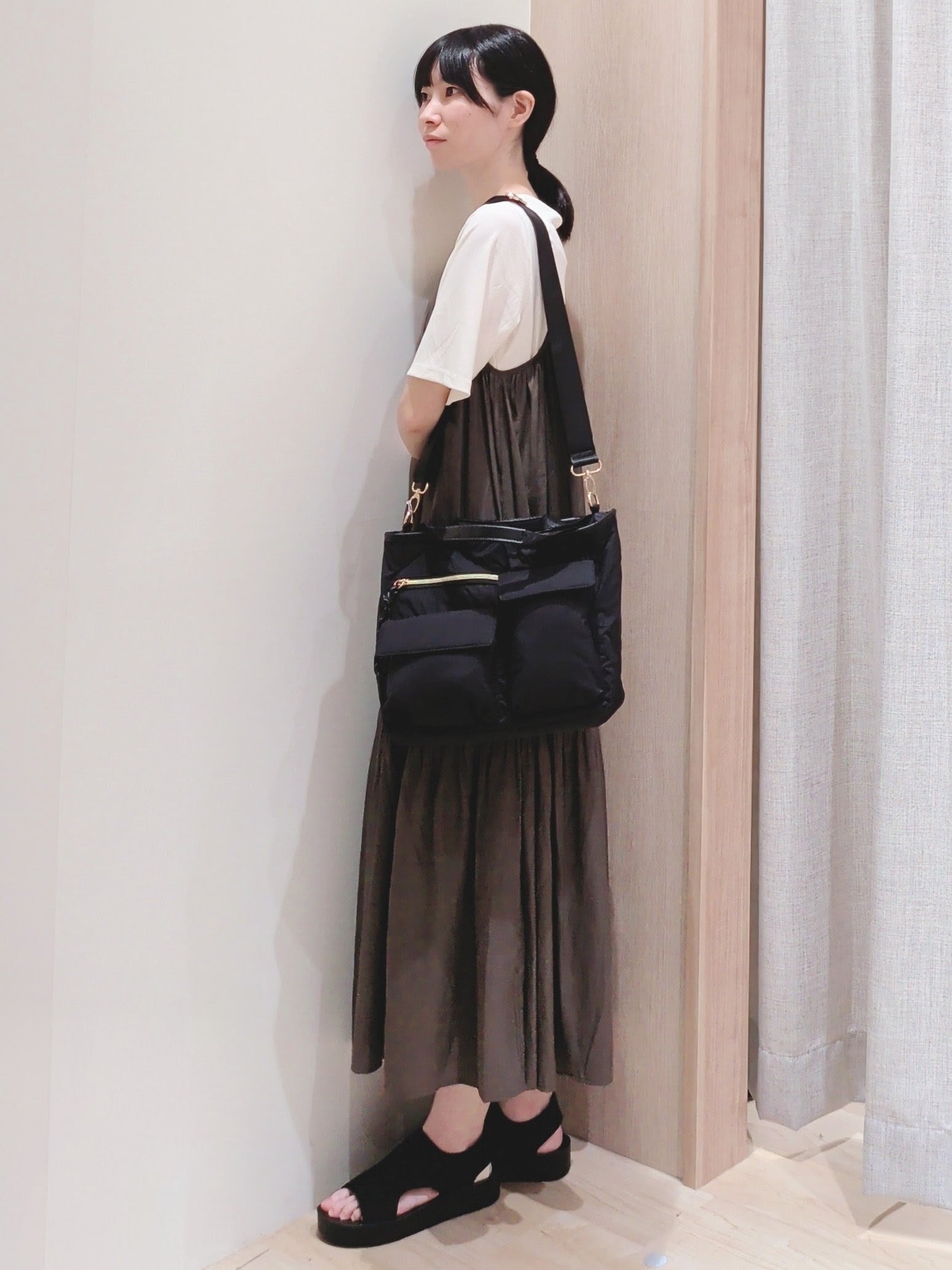 Yuiさんの「grove｜着るだけで旬顔 ドレープネックテレコTシャツ」を使ったコーディネート