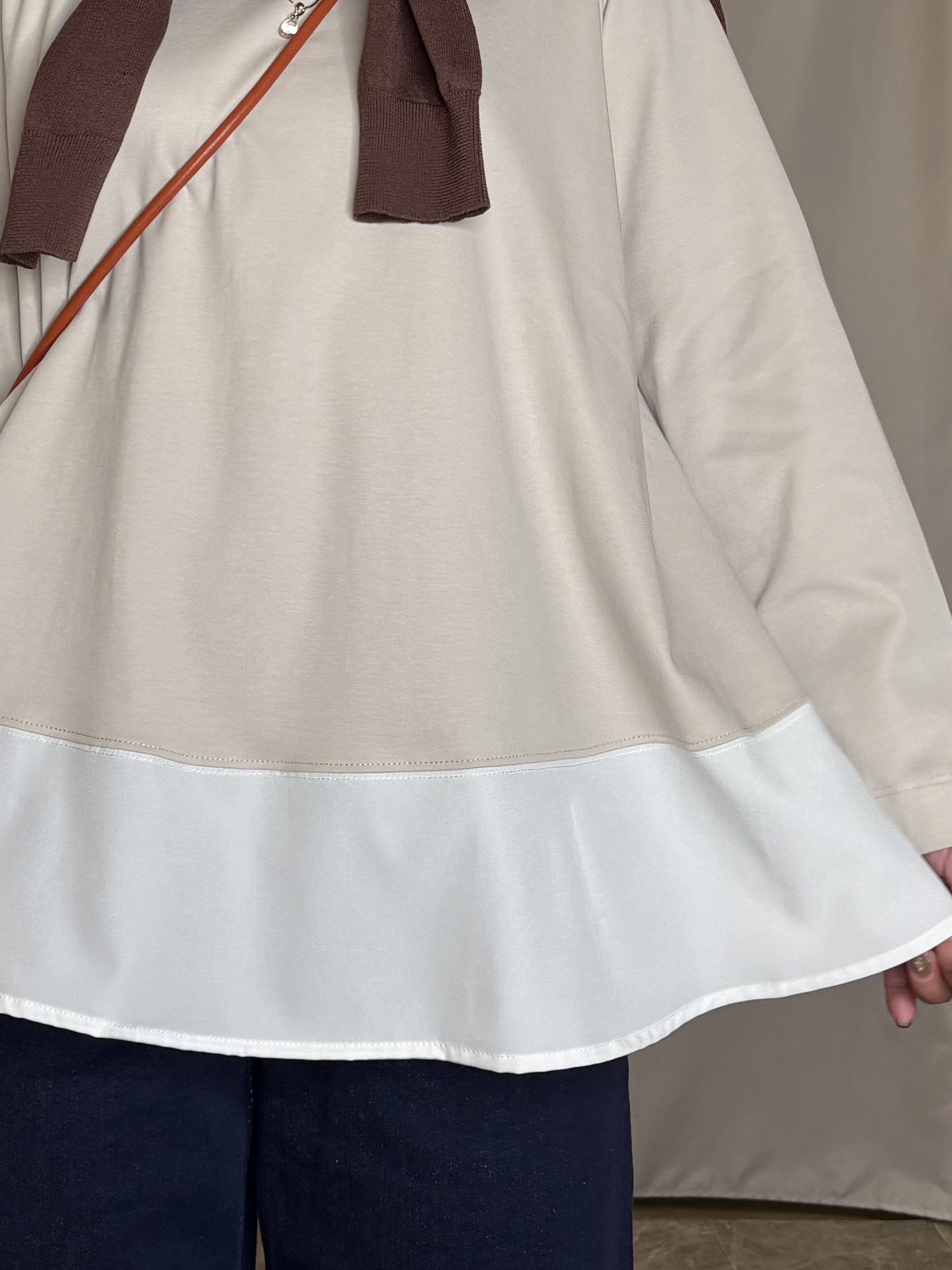 ネリさんの「SHOO･LA･RUE｜【洗濯機可/S-LL】配色シフォン襟でサマ見え 上品シアーカーディガン」を使ったコーディネート