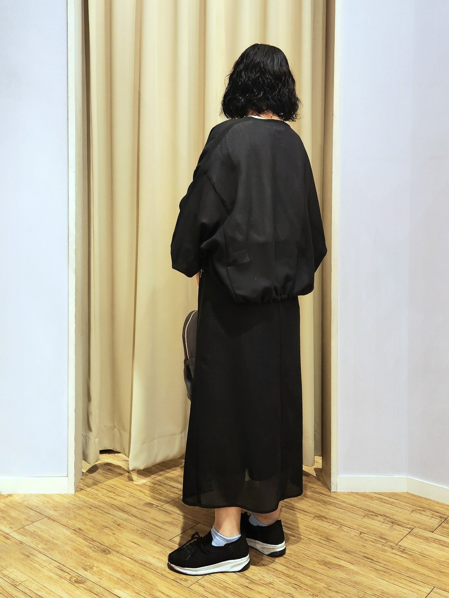 くまさんの「SHOO･LA･RUE｜【通気性〇/セットアップ可/洗濯機可】メッシュドルマン ジップブルゾン」を使ったコーディネート