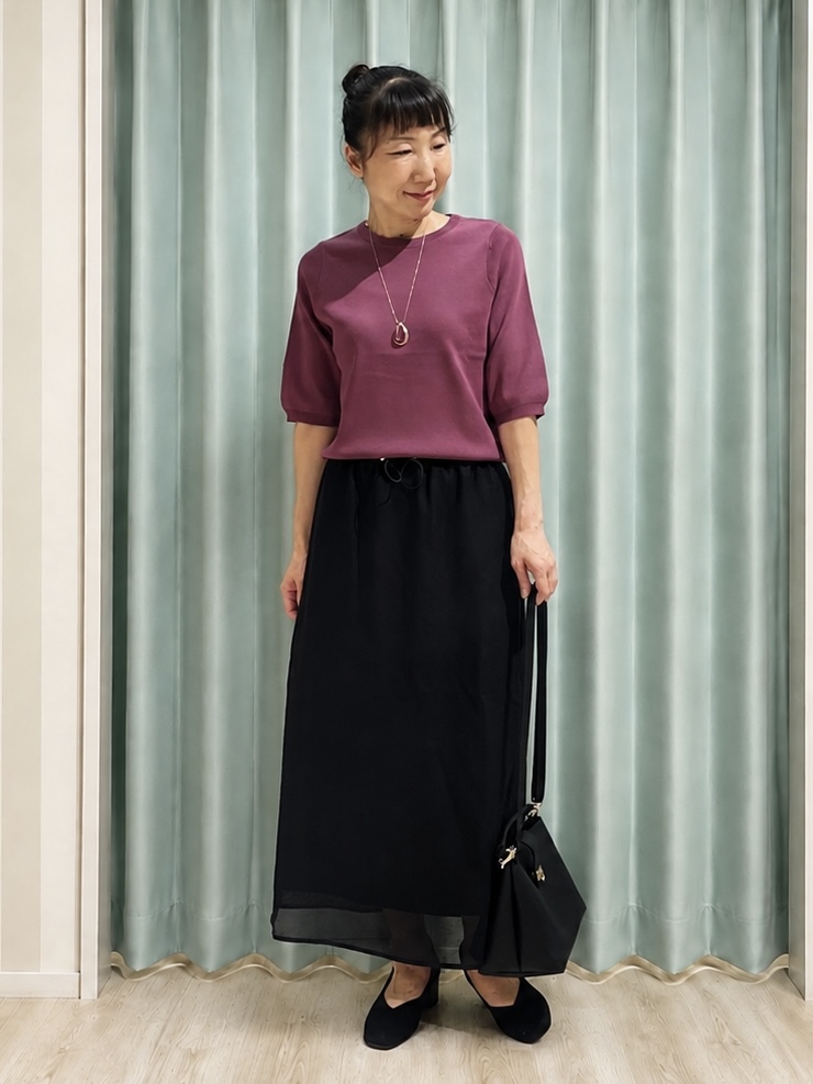 まつみさんの「SHOO･LA･RUE｜【ガンガン洗える/ひんやり/UV/毛玉になりにくい】二の腕見せない 5分袖ニット」を使ったコーディネート