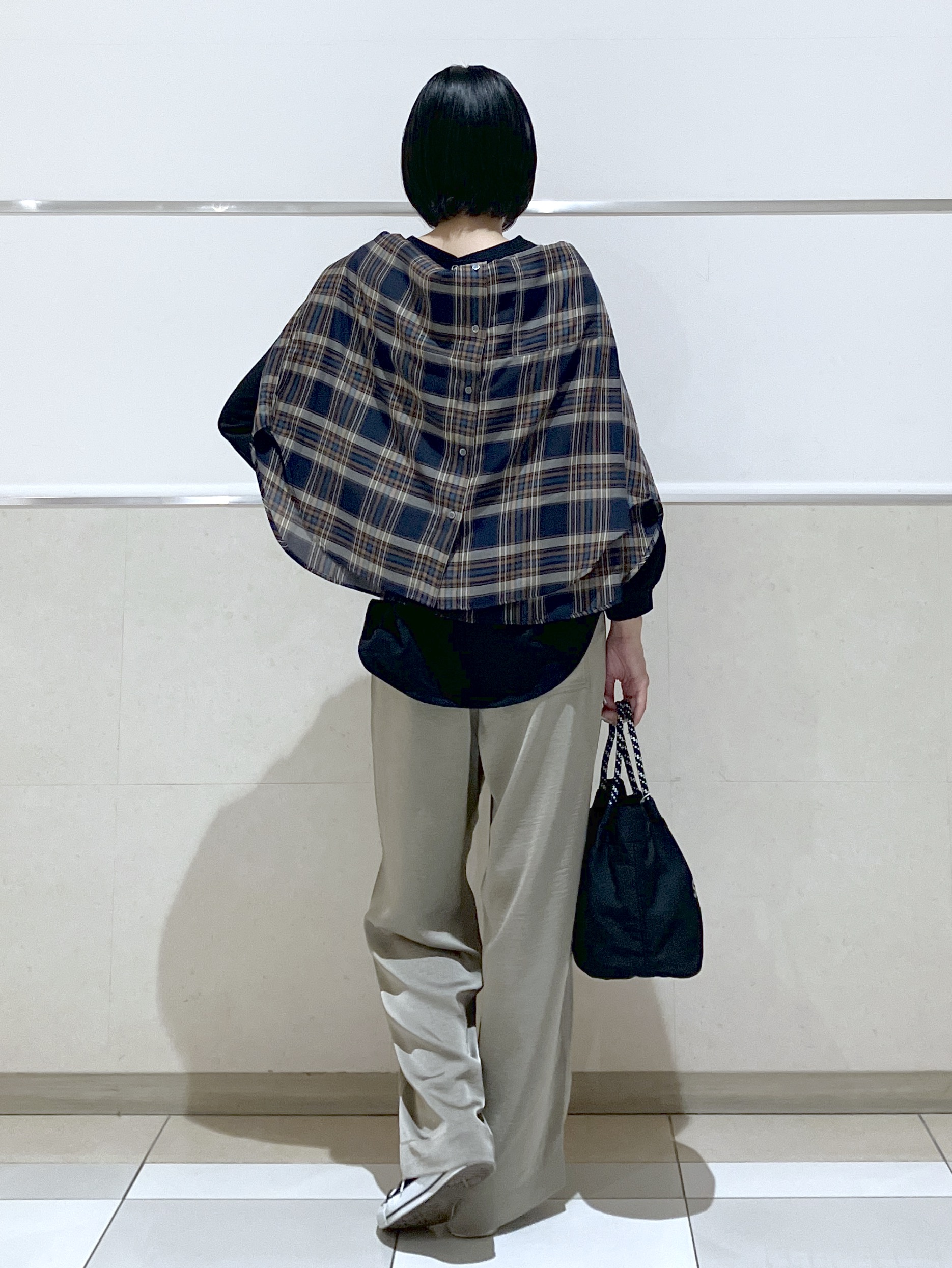 eriko さんの「Dessin｜バックヘンリーカットソー長袖」を使ったコーディネート